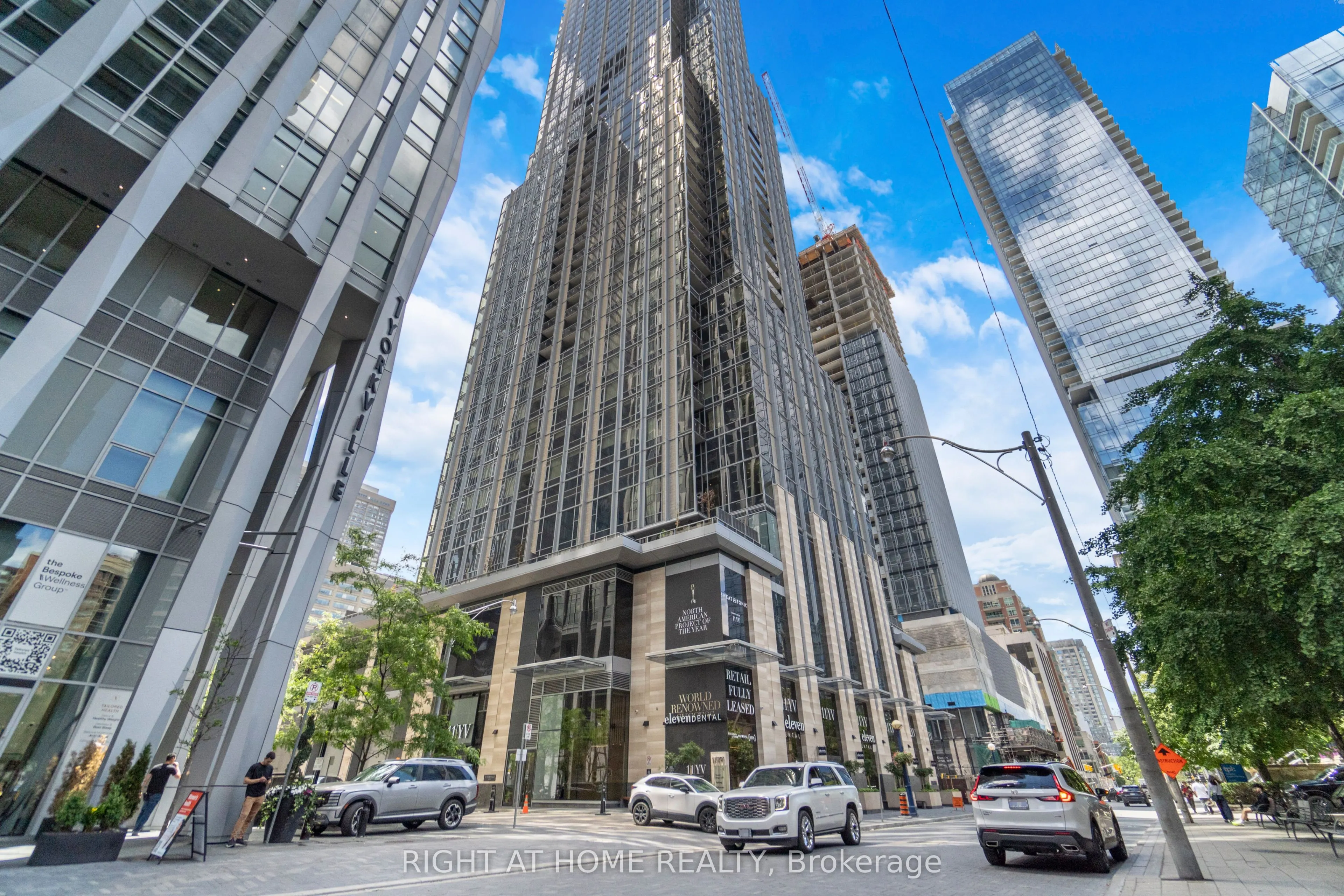 11 Yorkville Avenue #2113