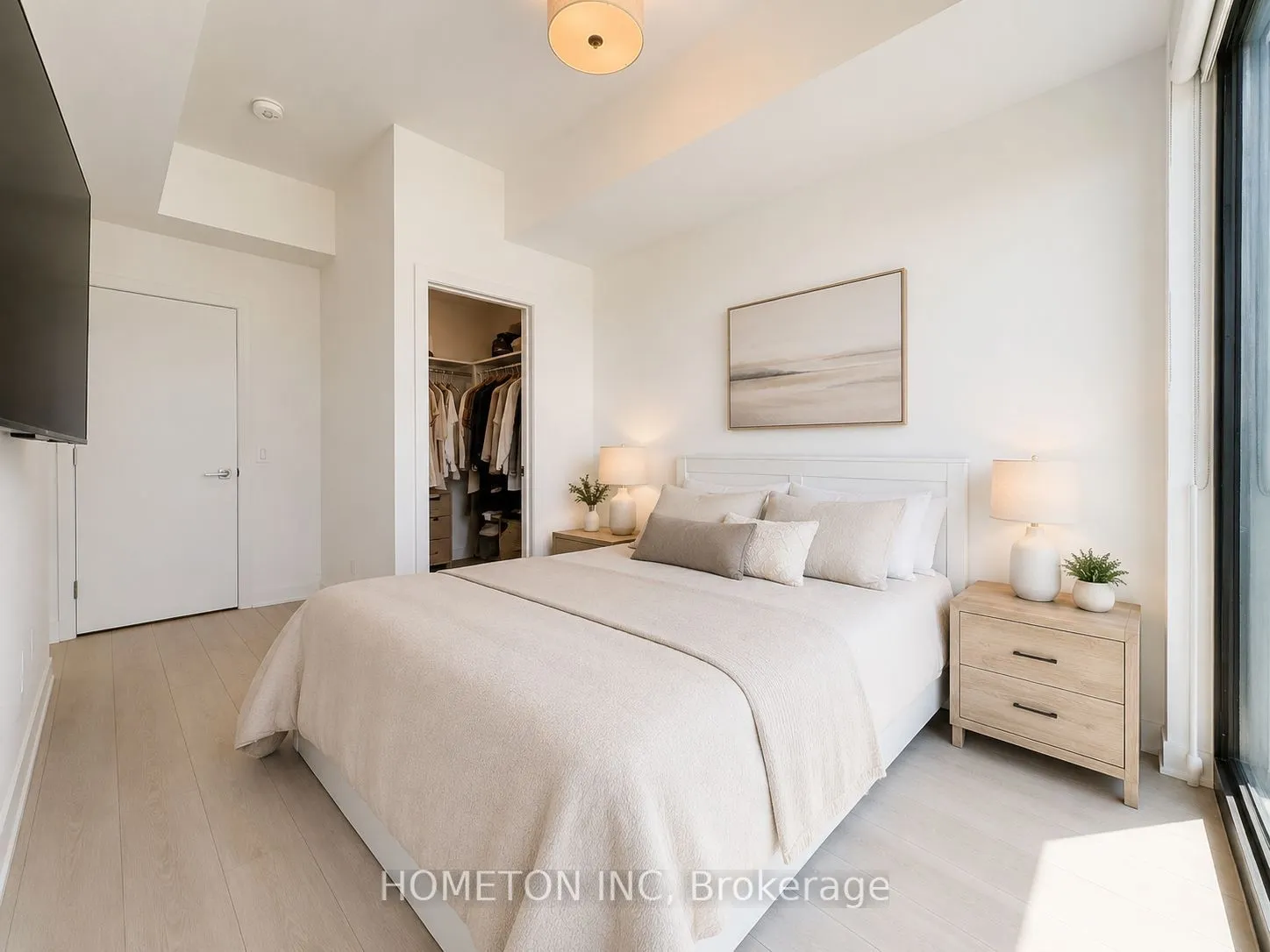 33 Frederick Todd Way #817