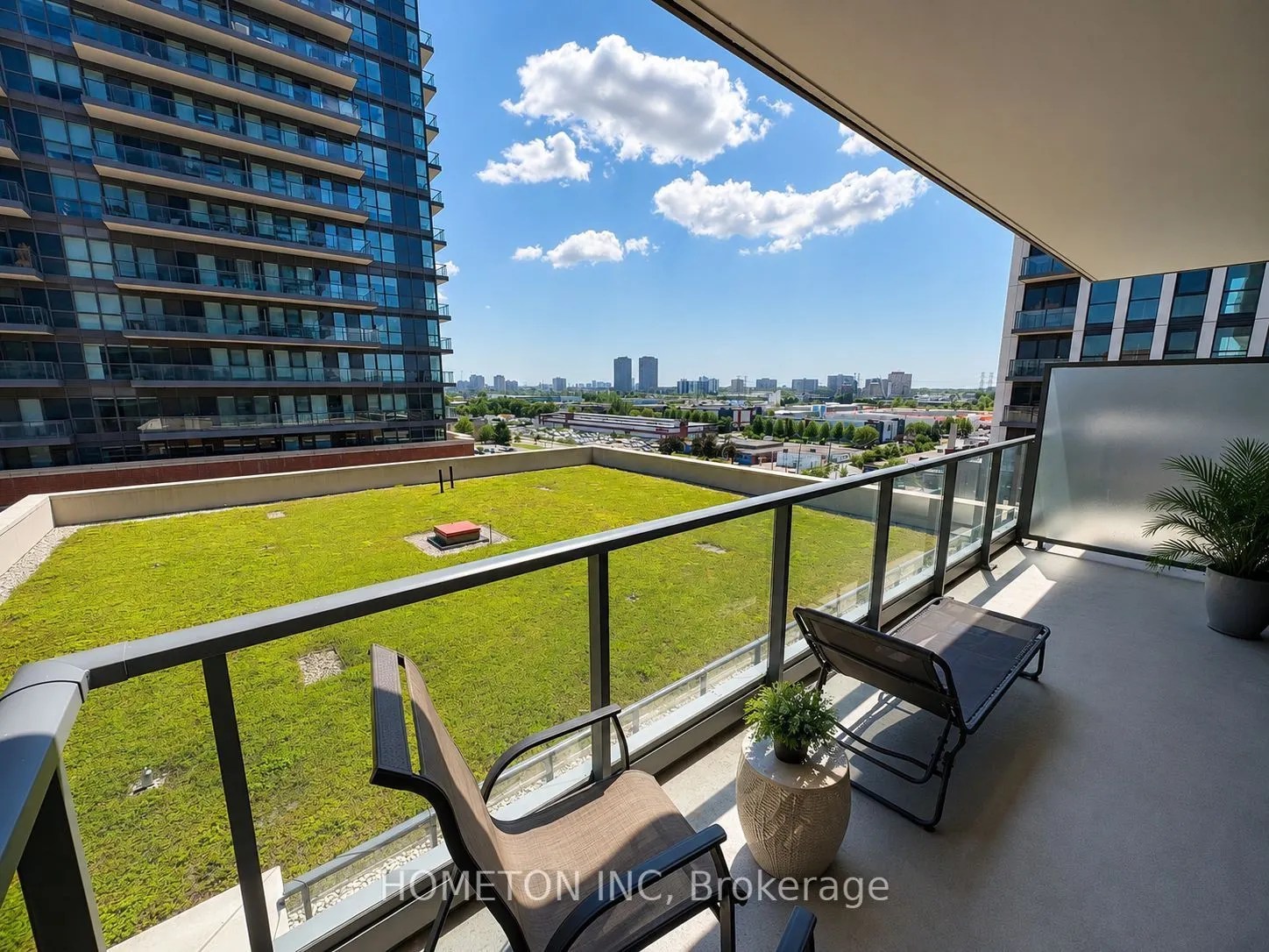 33 Frederick Todd Way #817