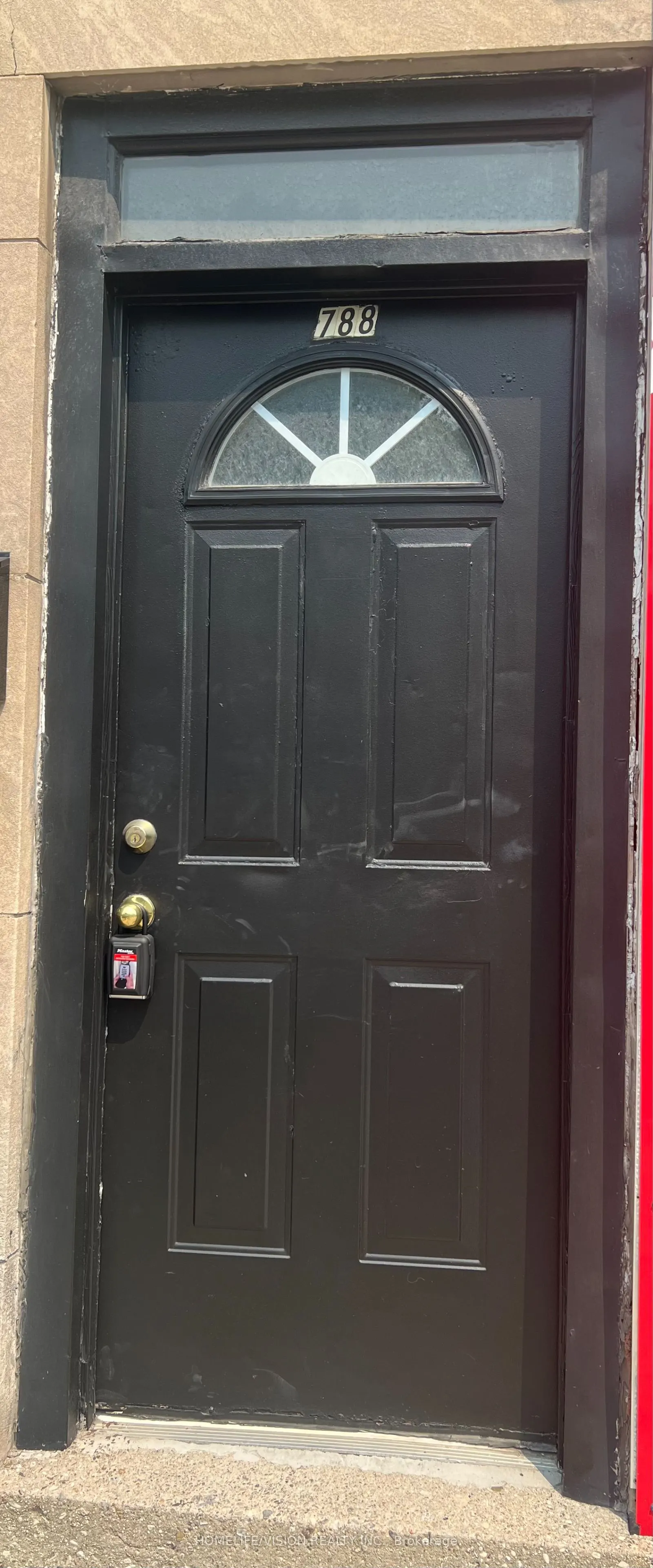 788 Eglinton Avenue E #1