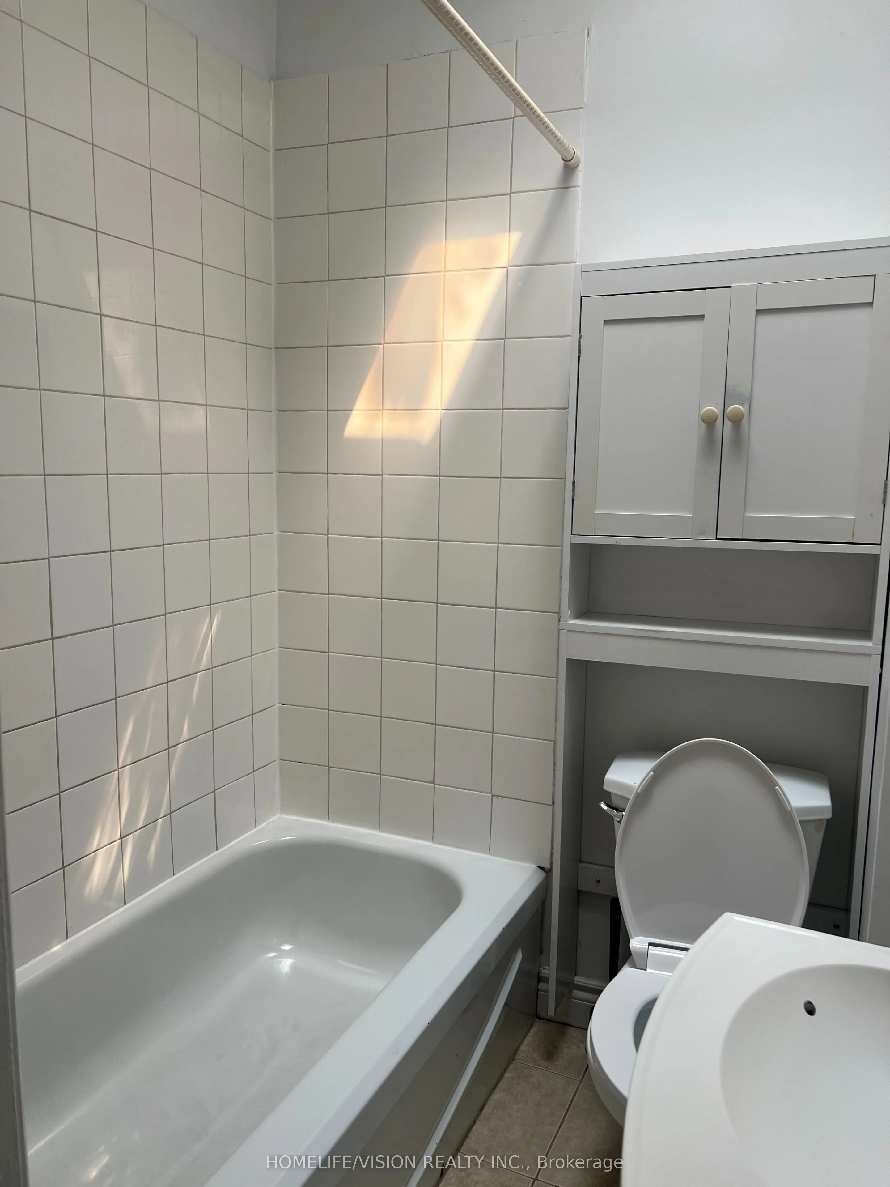 788 Eglinton Avenue E #1