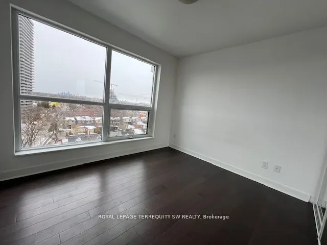 58 Orchard View Boulevard #902