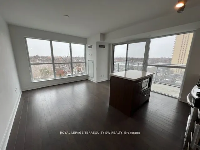 58 Orchard View Boulevard #902