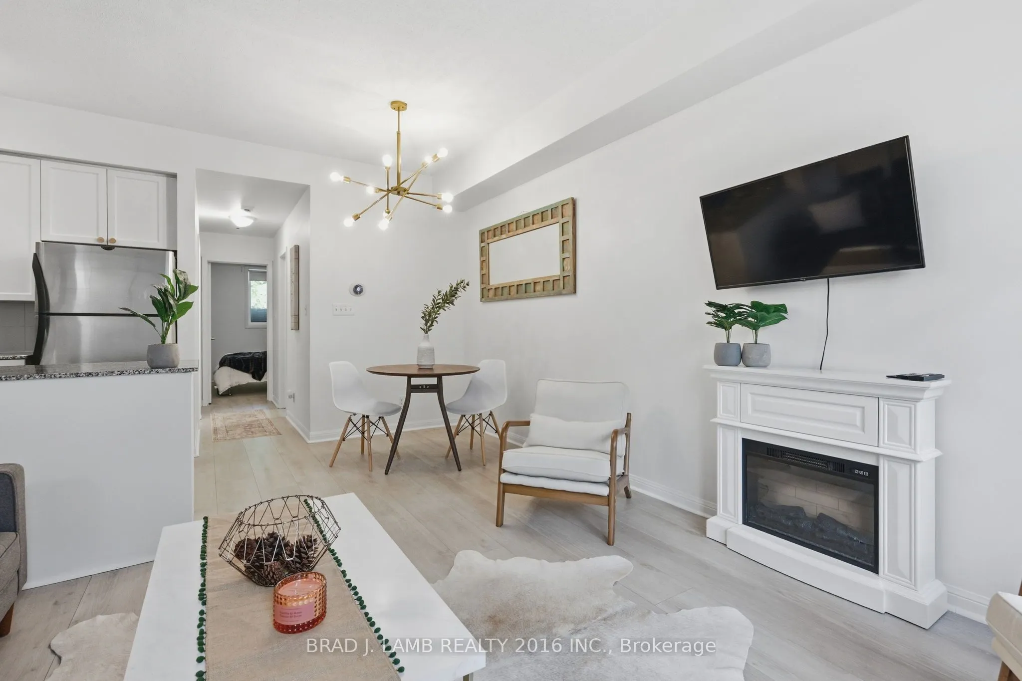80 Carr Street #29