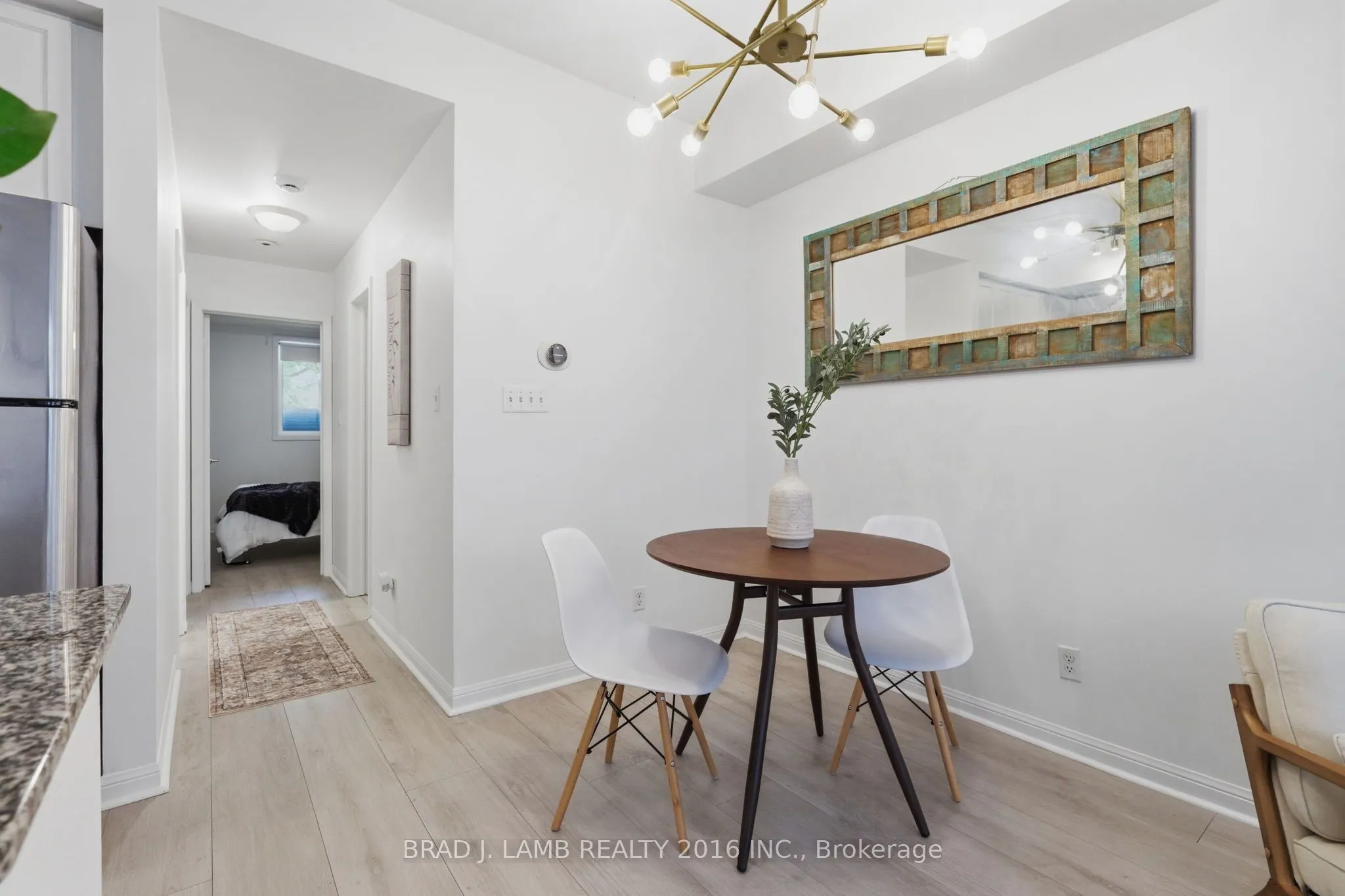 80 Carr Street #29