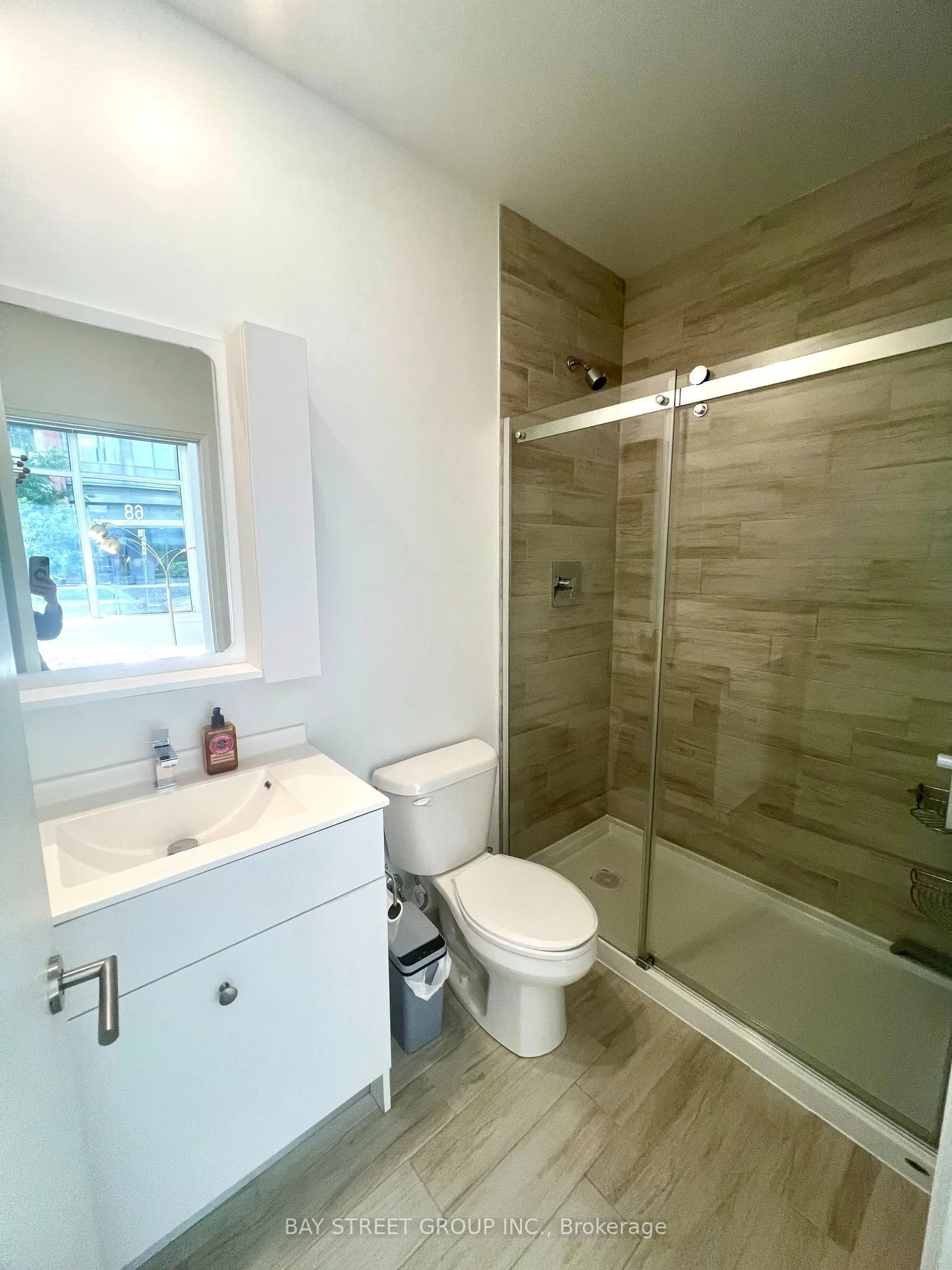 75 Canterbury Place #102