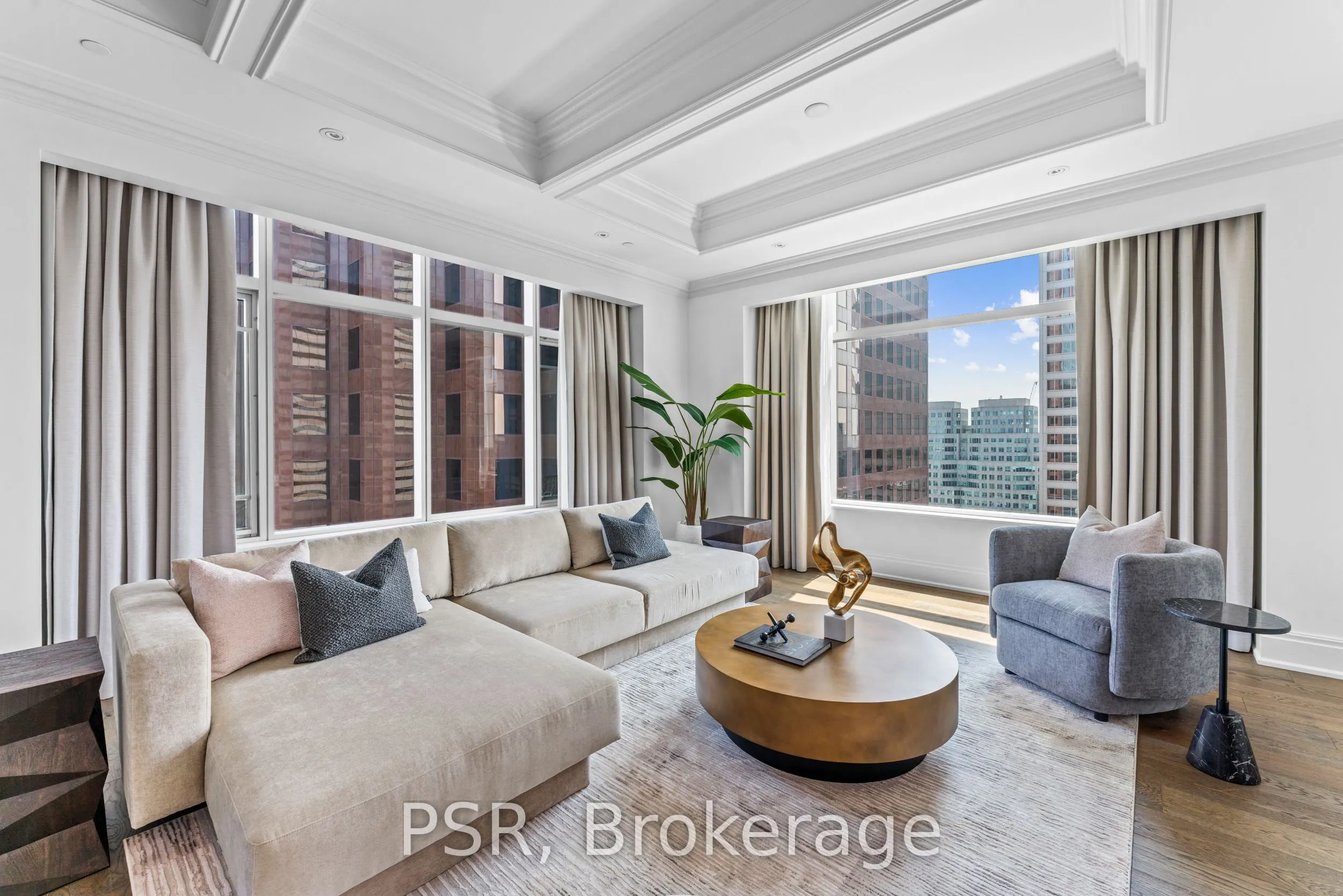 311 Bay Street #4804
