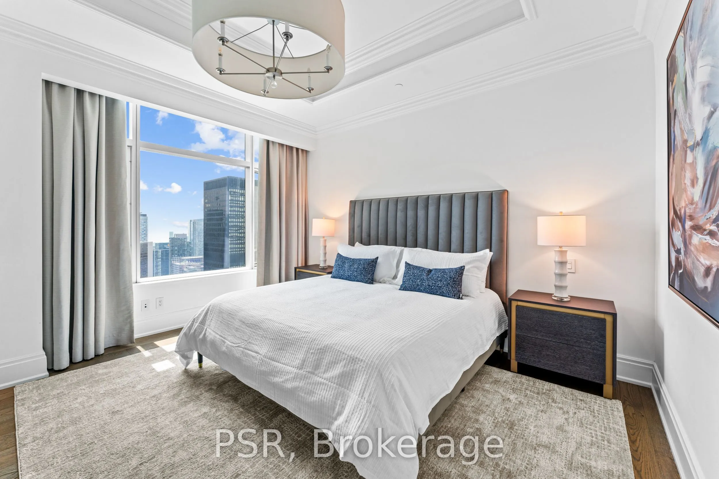 311 Bay Street #4804