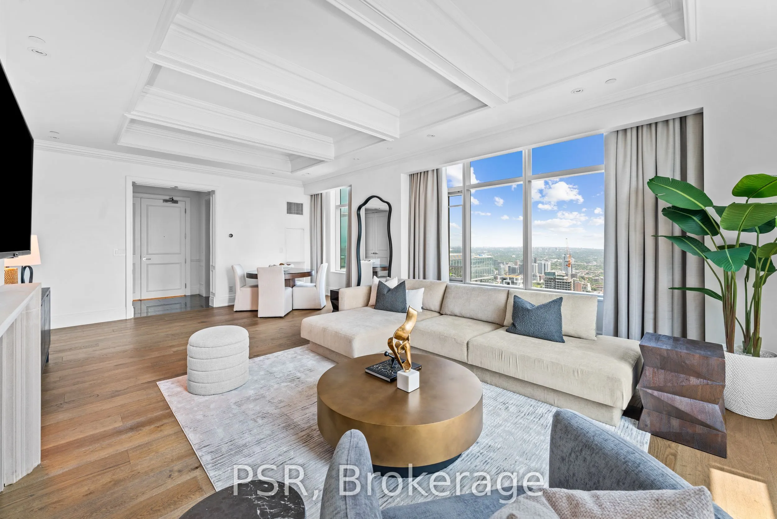311 Bay Street #4804