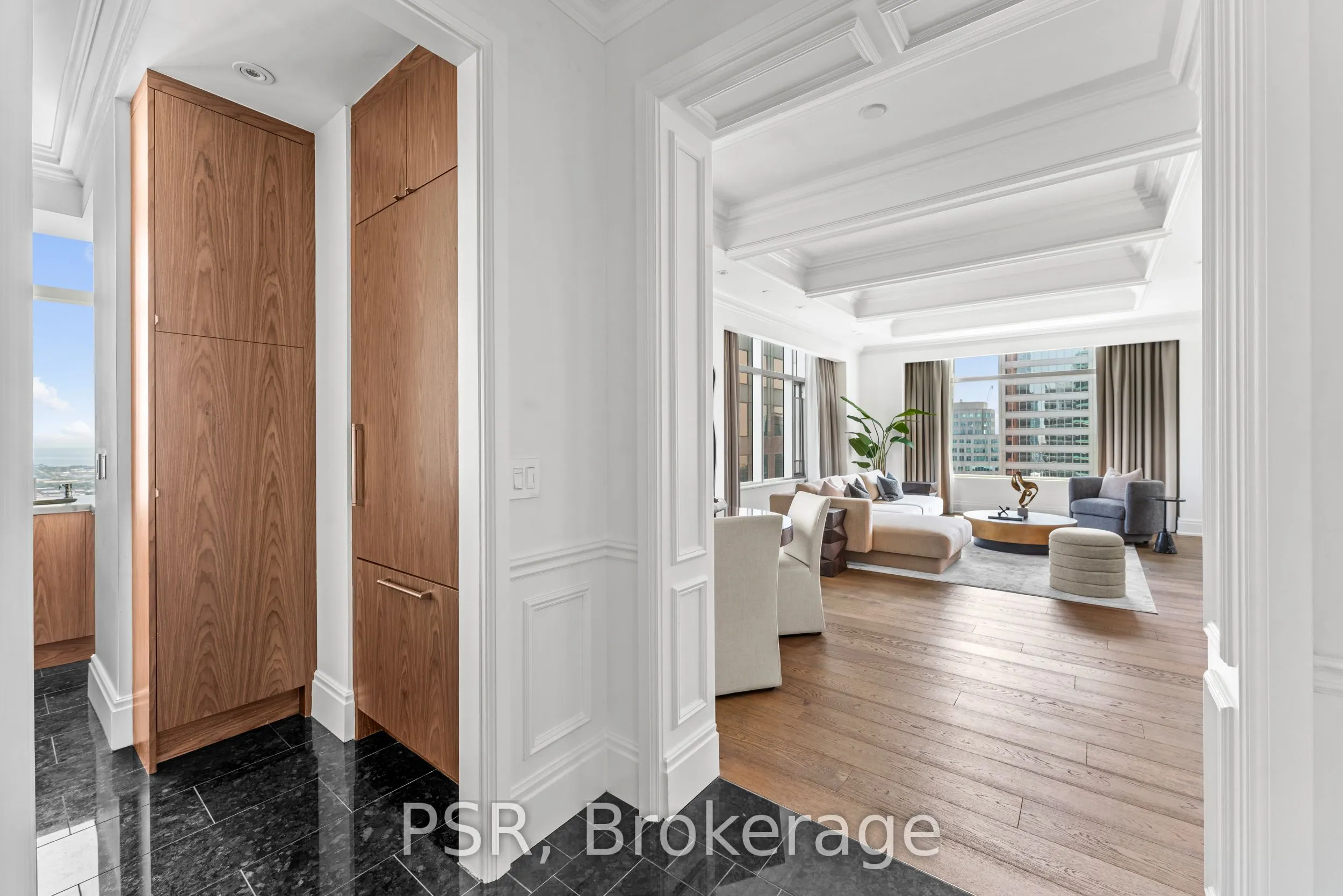 311 Bay Street #4804