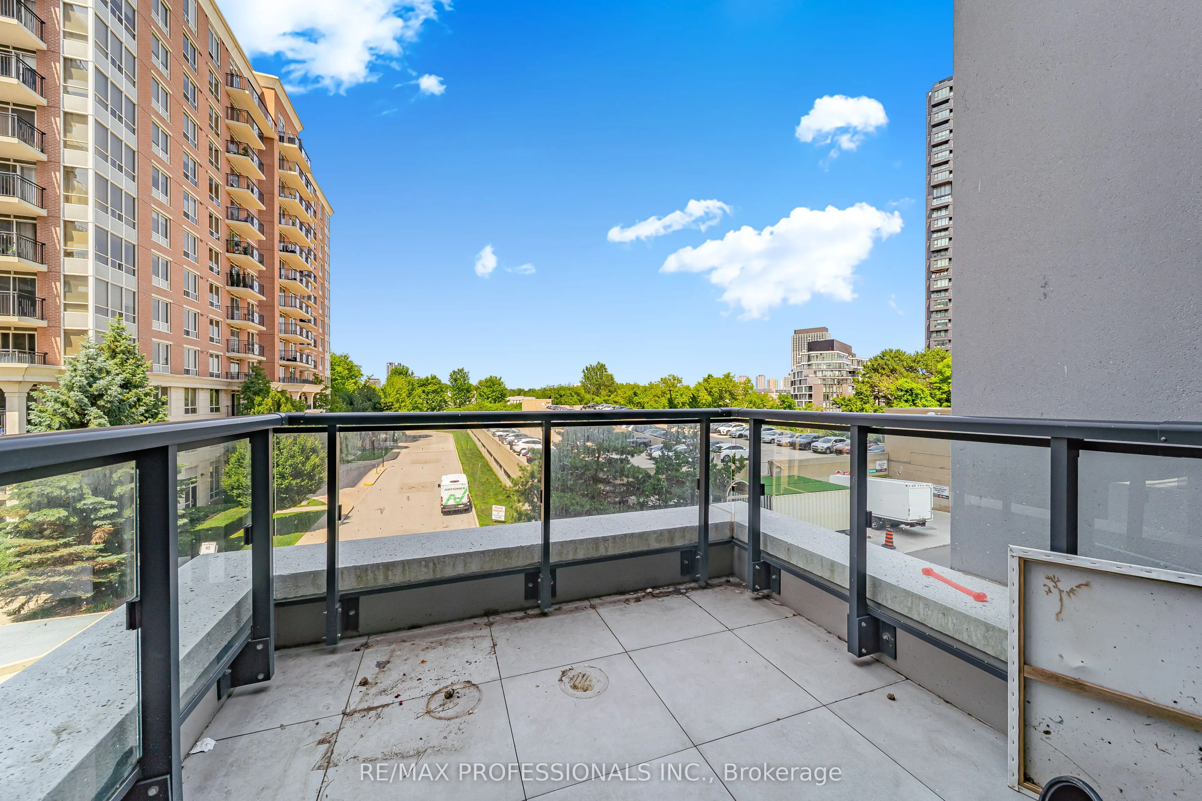 30 Inn The Park Drive #407