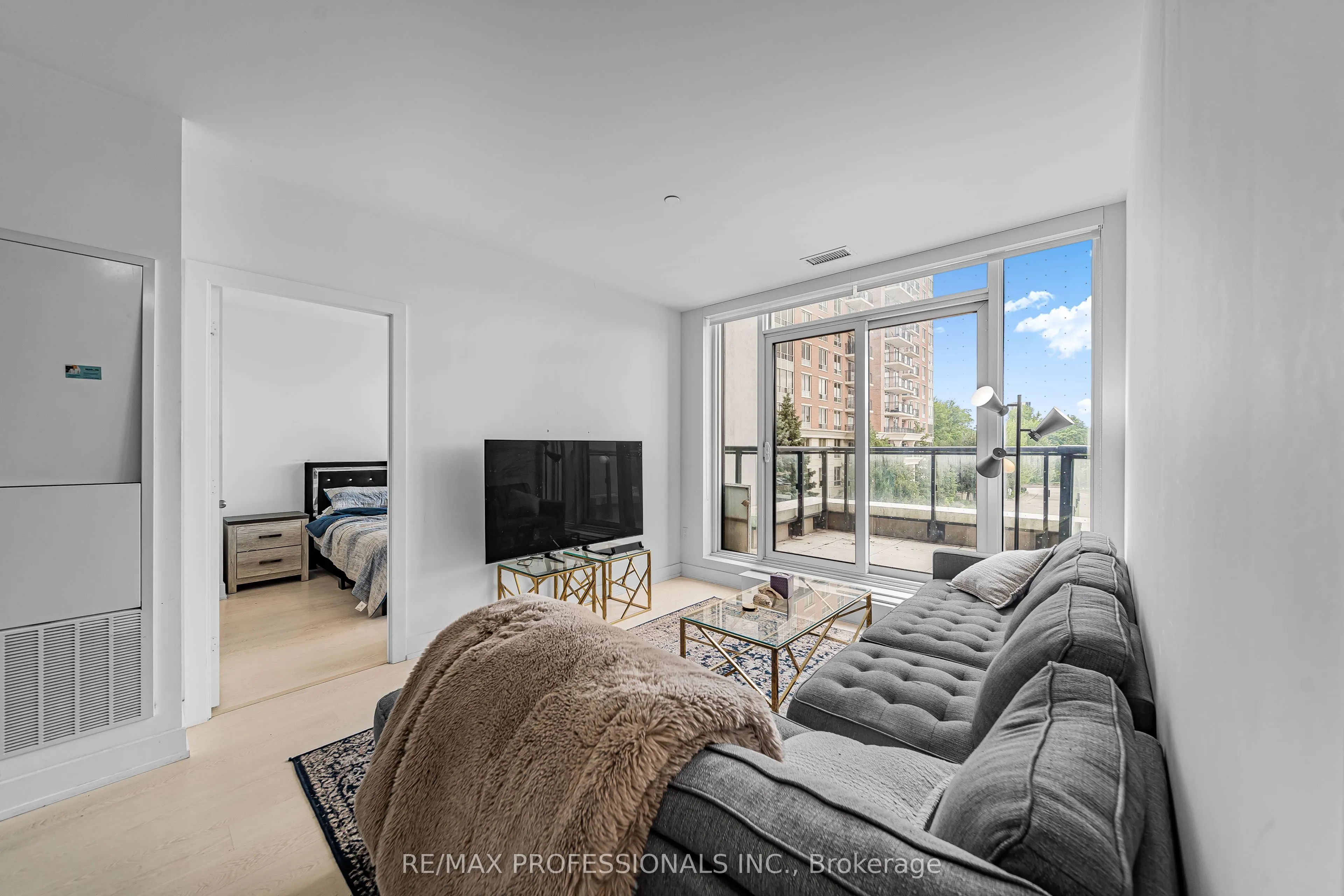 30 Inn The Park Drive #407