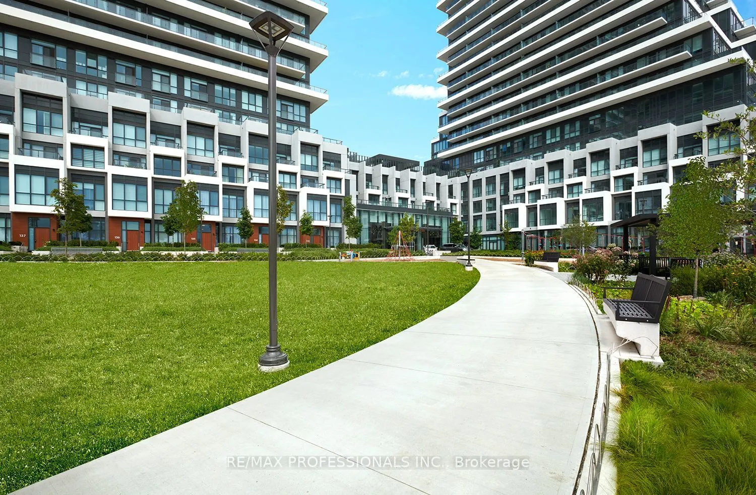 30 Inn The Park Drive #407