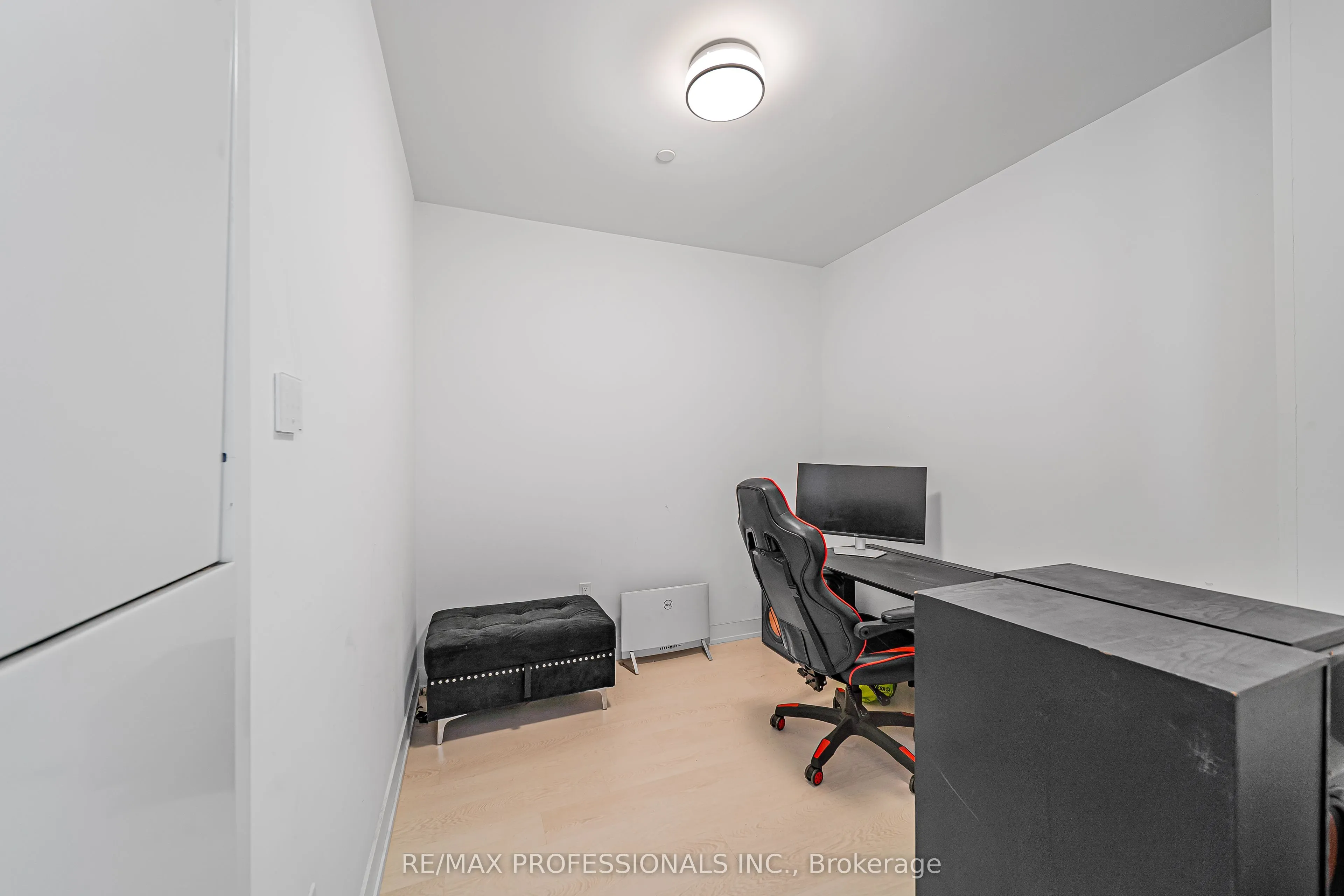 30 Inn The Park Drive #407