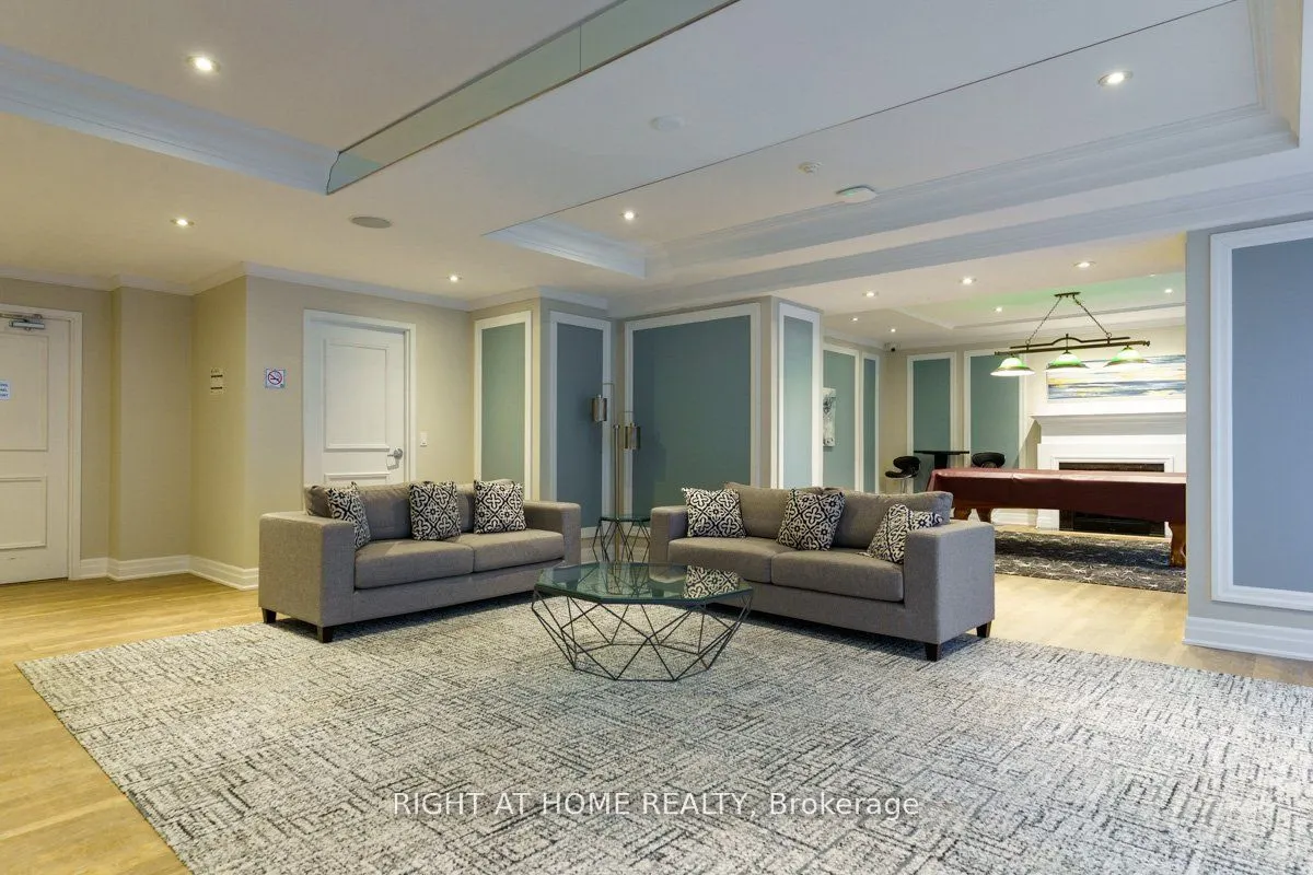900 Mount Pleasant Road #327