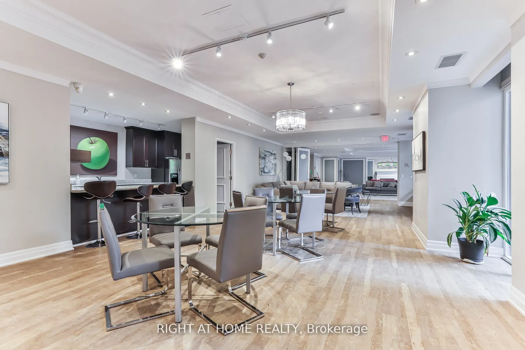 900 Mount Pleasant Road #327