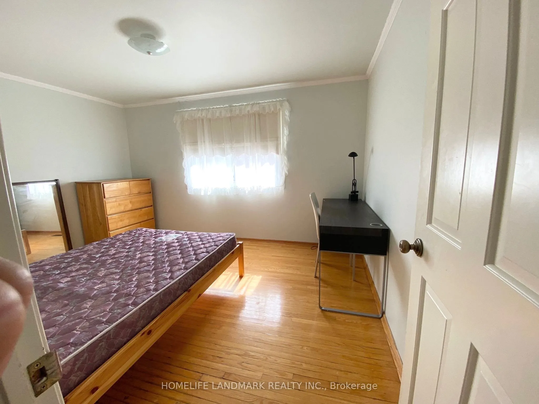 105 Whitehorn Crescent