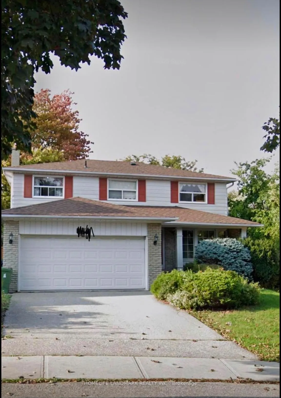 105 Whitehorn Crescent