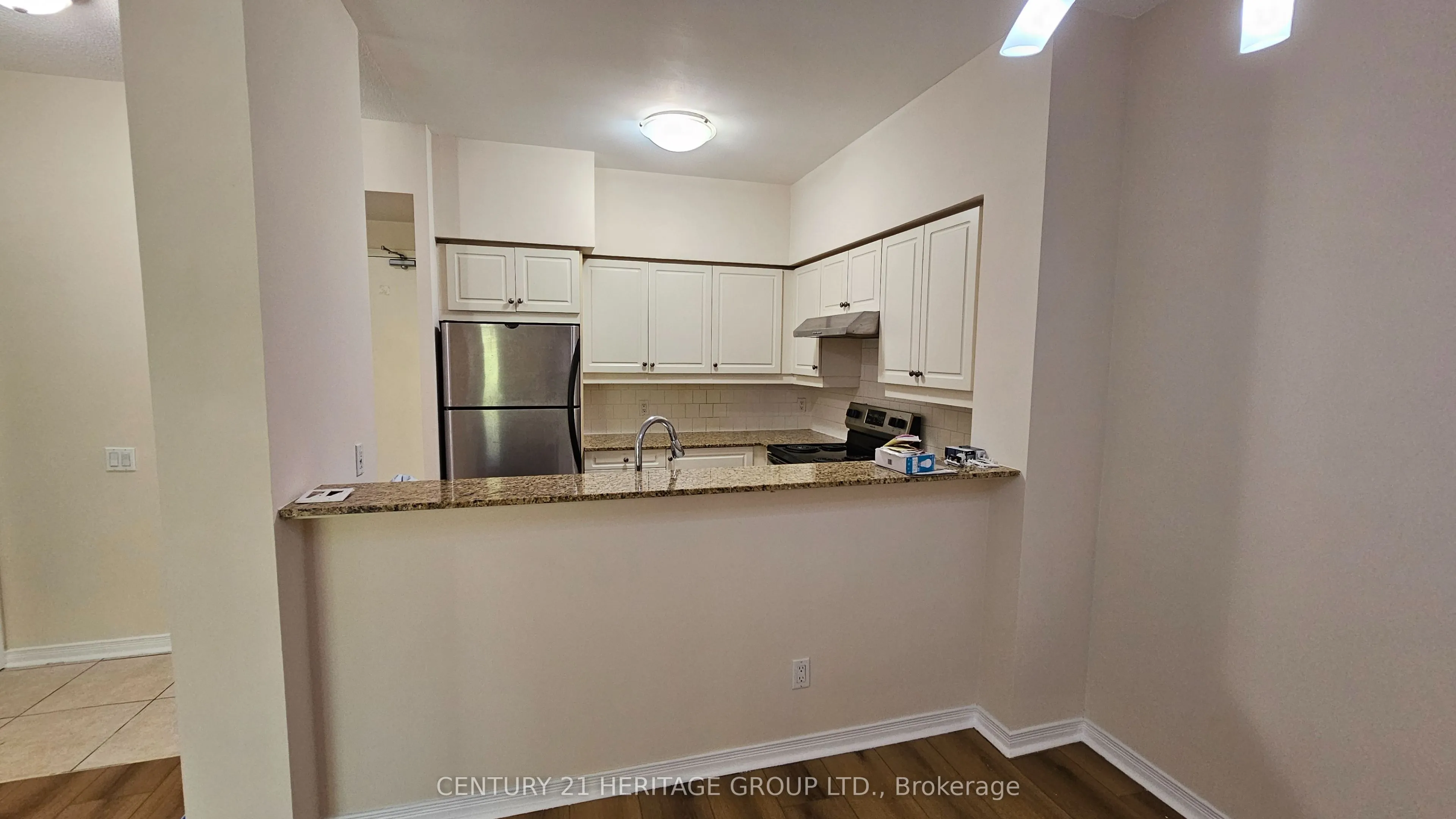451 Rosewell Avenue #202