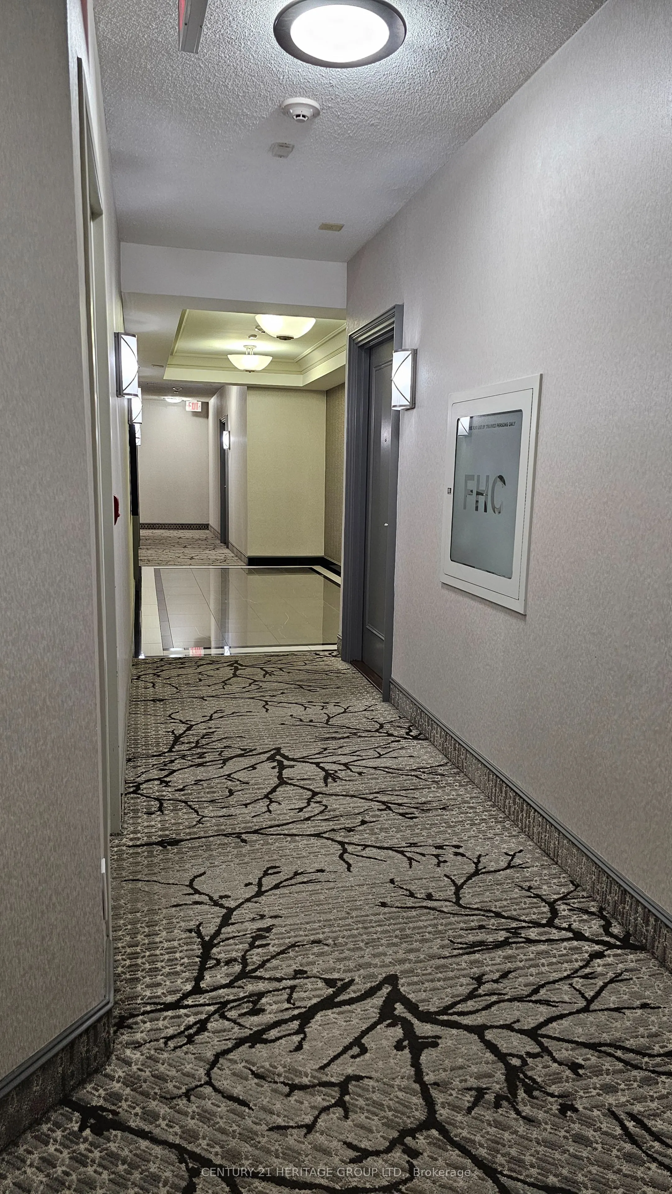 451 Rosewell Avenue #202