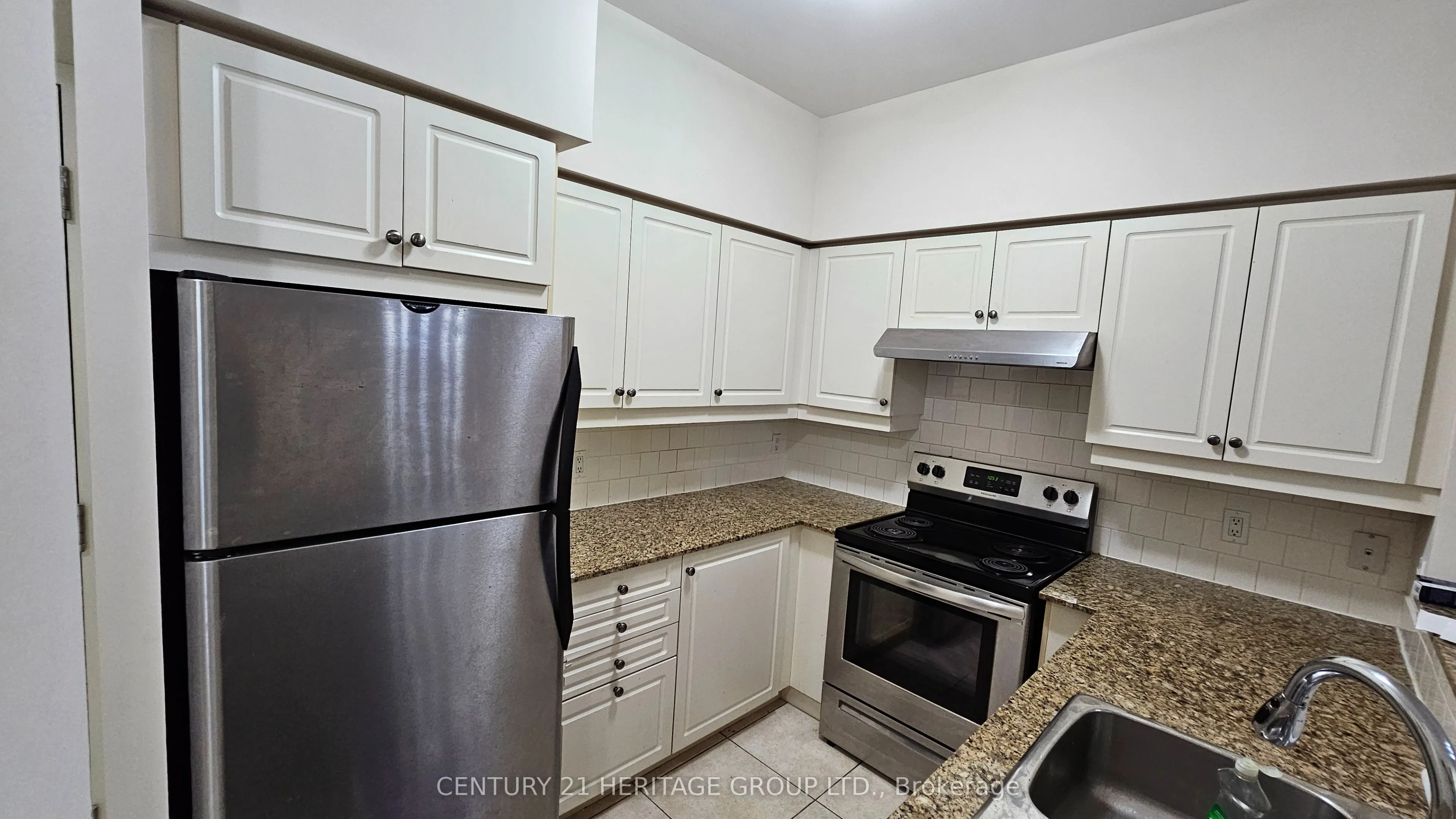 451 Rosewell Avenue #202