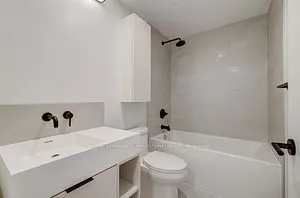 108 Peter Street #2011