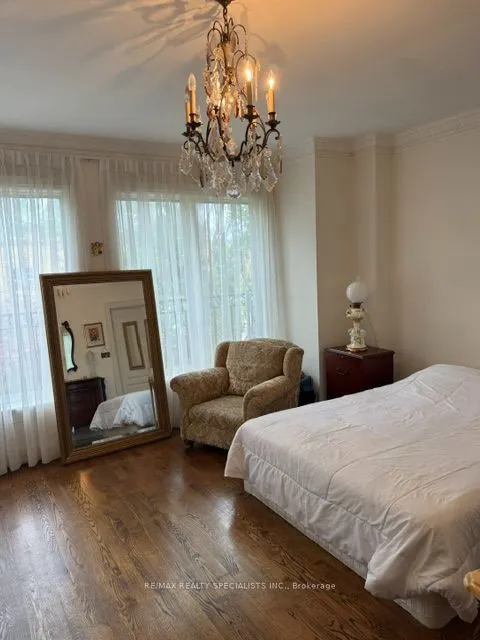 49 MONTCLAIR Avenue