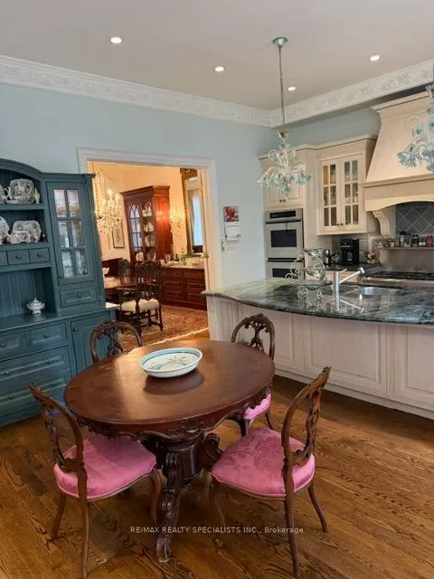 49 MONTCLAIR Avenue