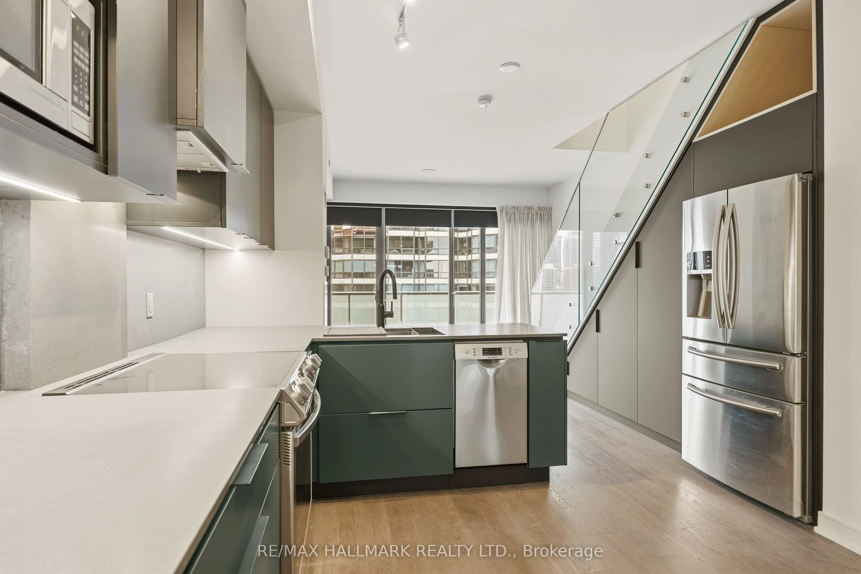 57 St Joseph Street #1811