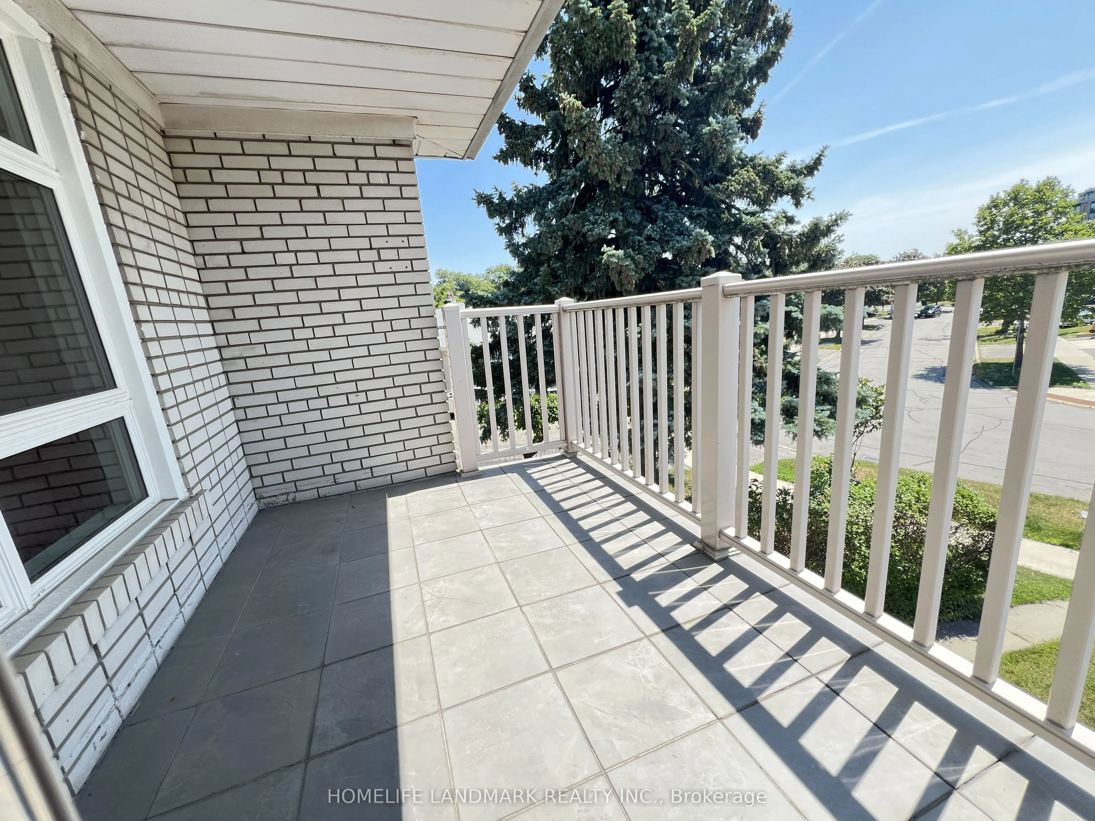 27 Tillplain Road