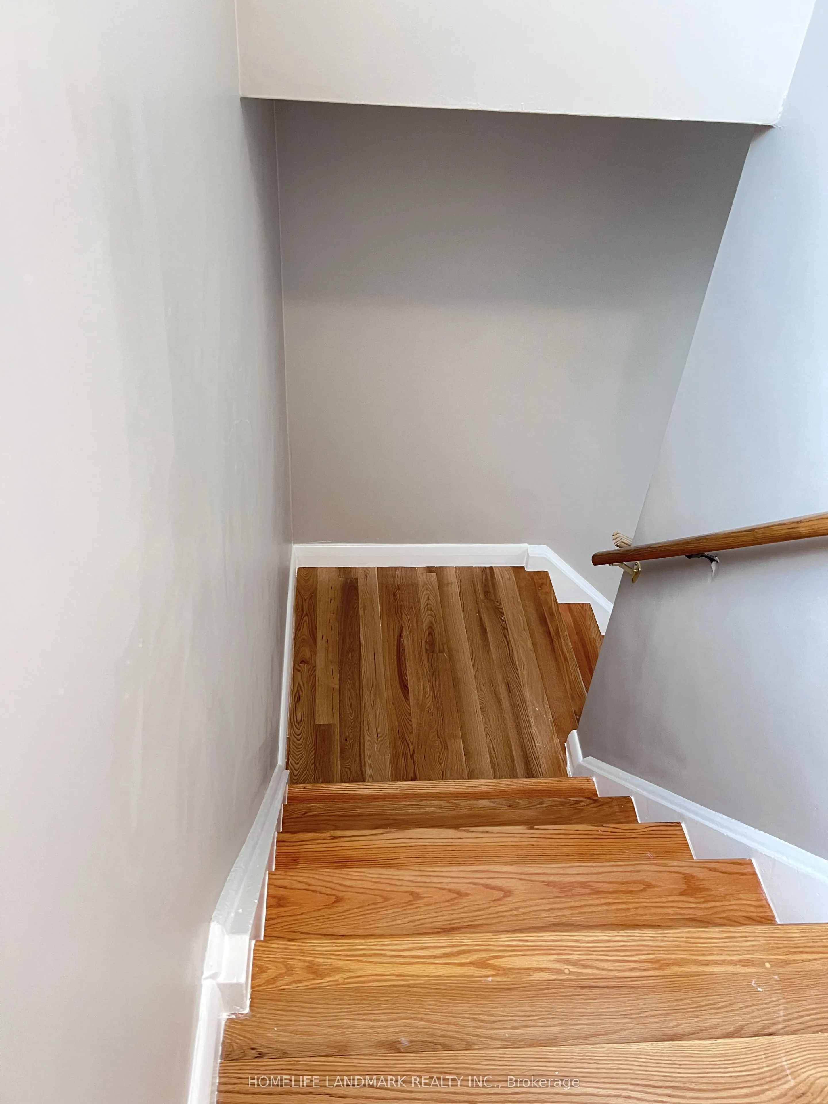 27 Tillplain Road