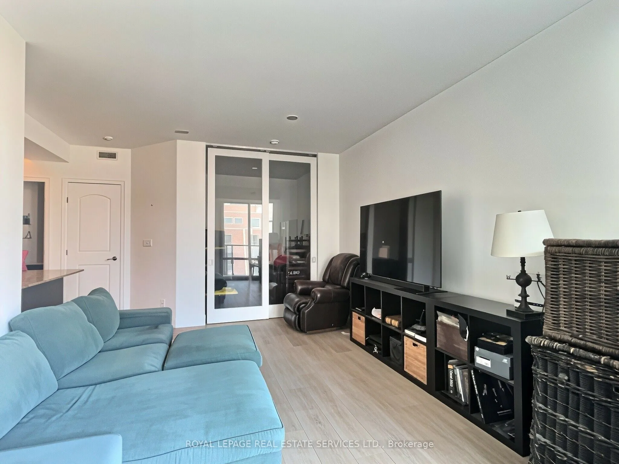 1 Bedford Road #701