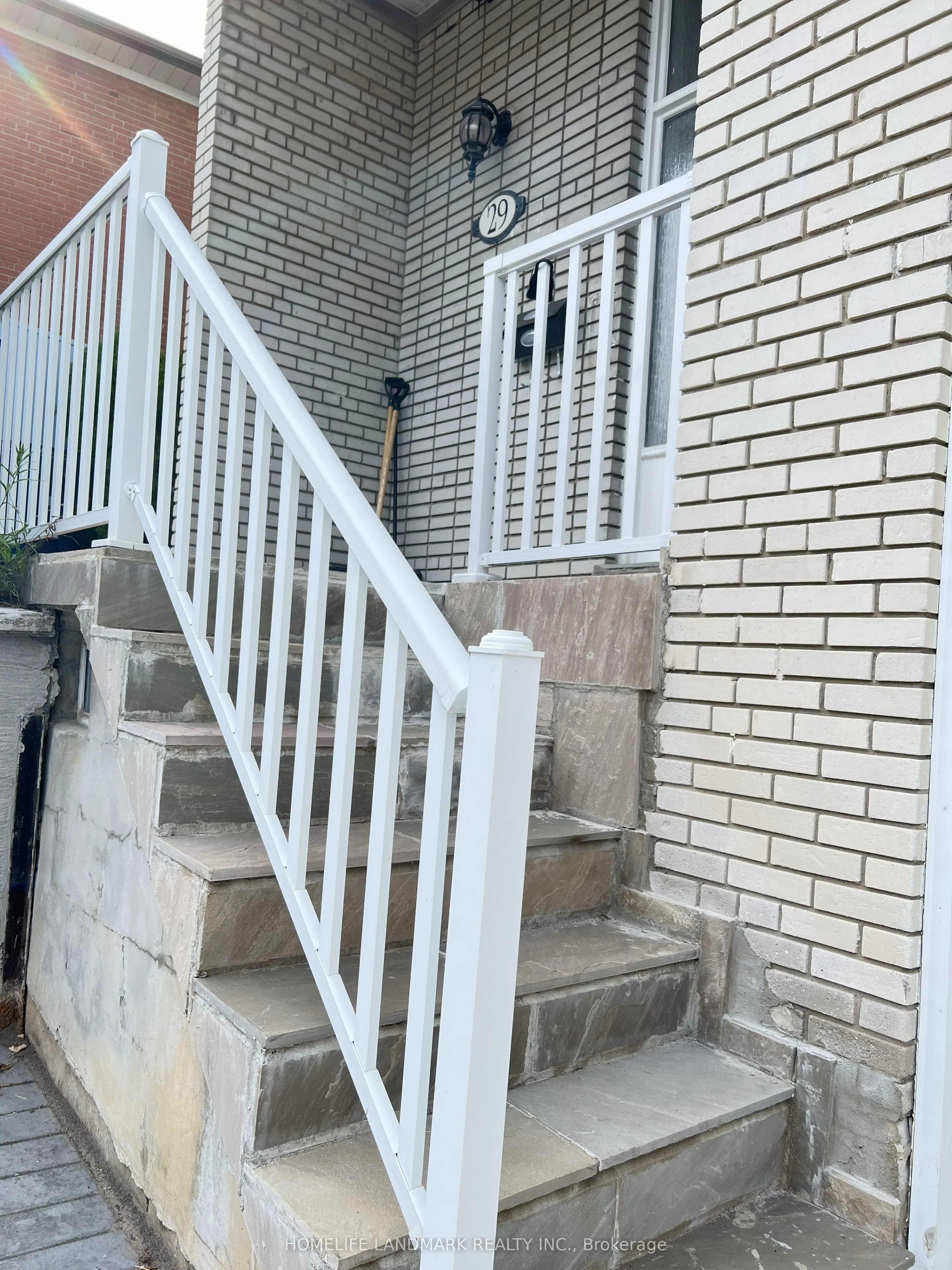29 Tillplain Road