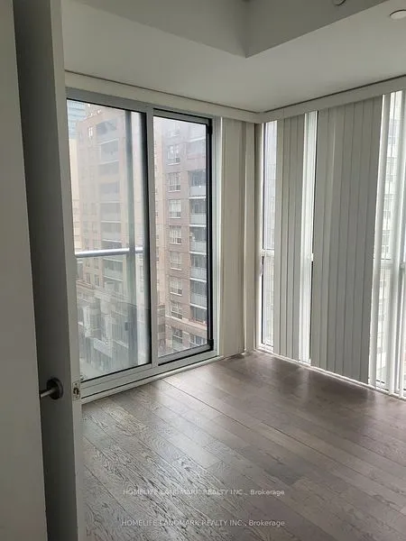 7 Greenville Street #803