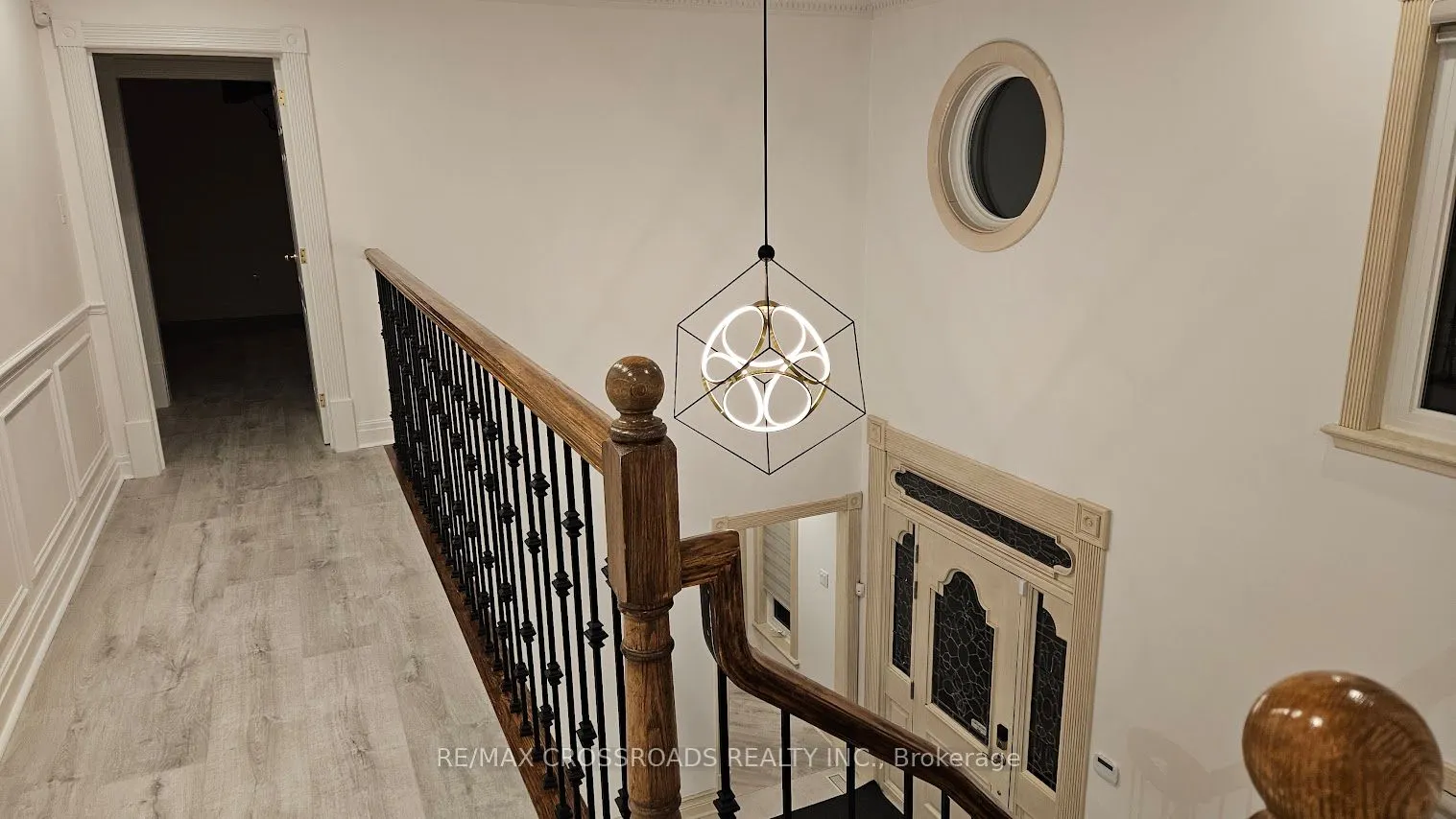 200 The Bridle Path