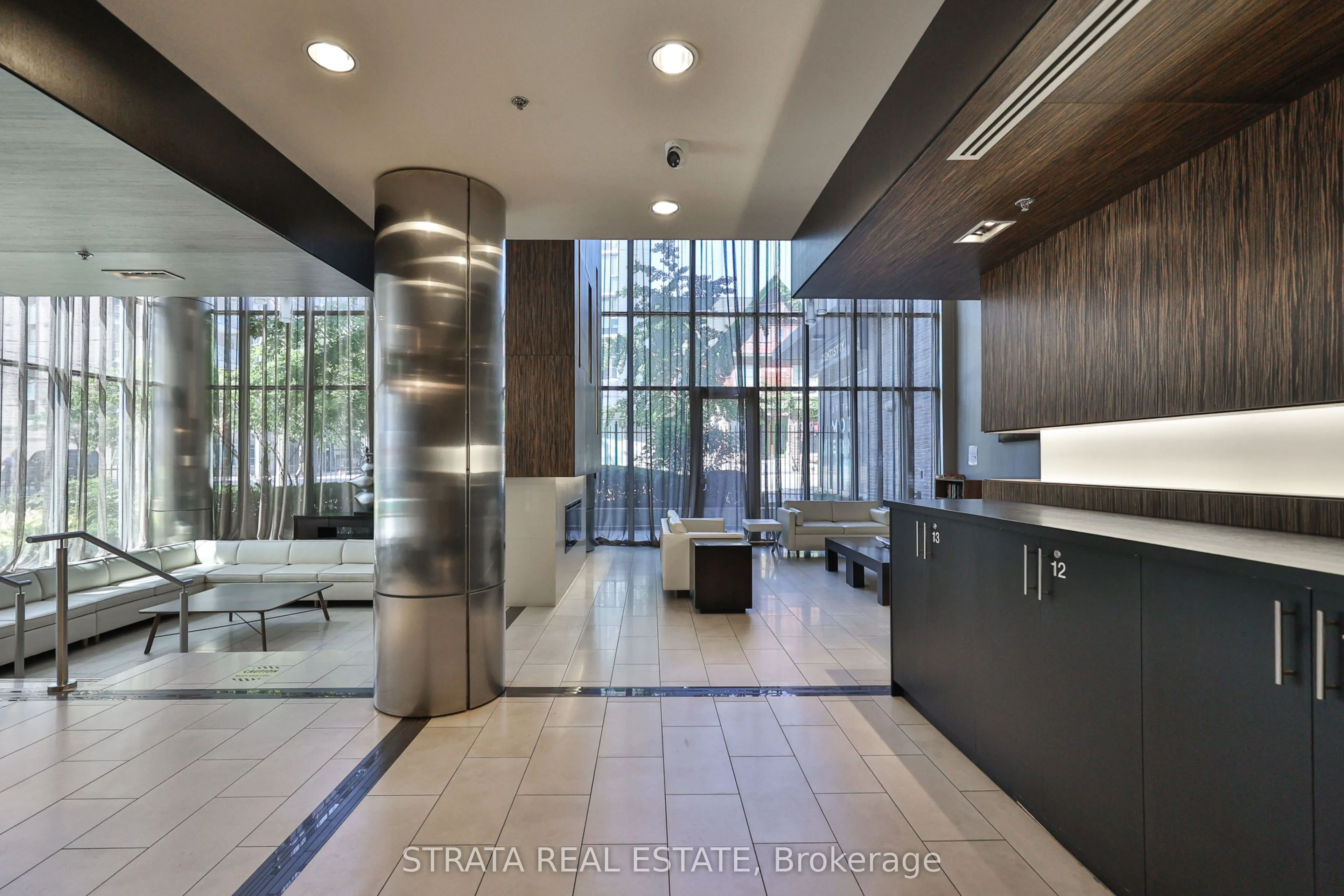 320 Richmond Street E #615