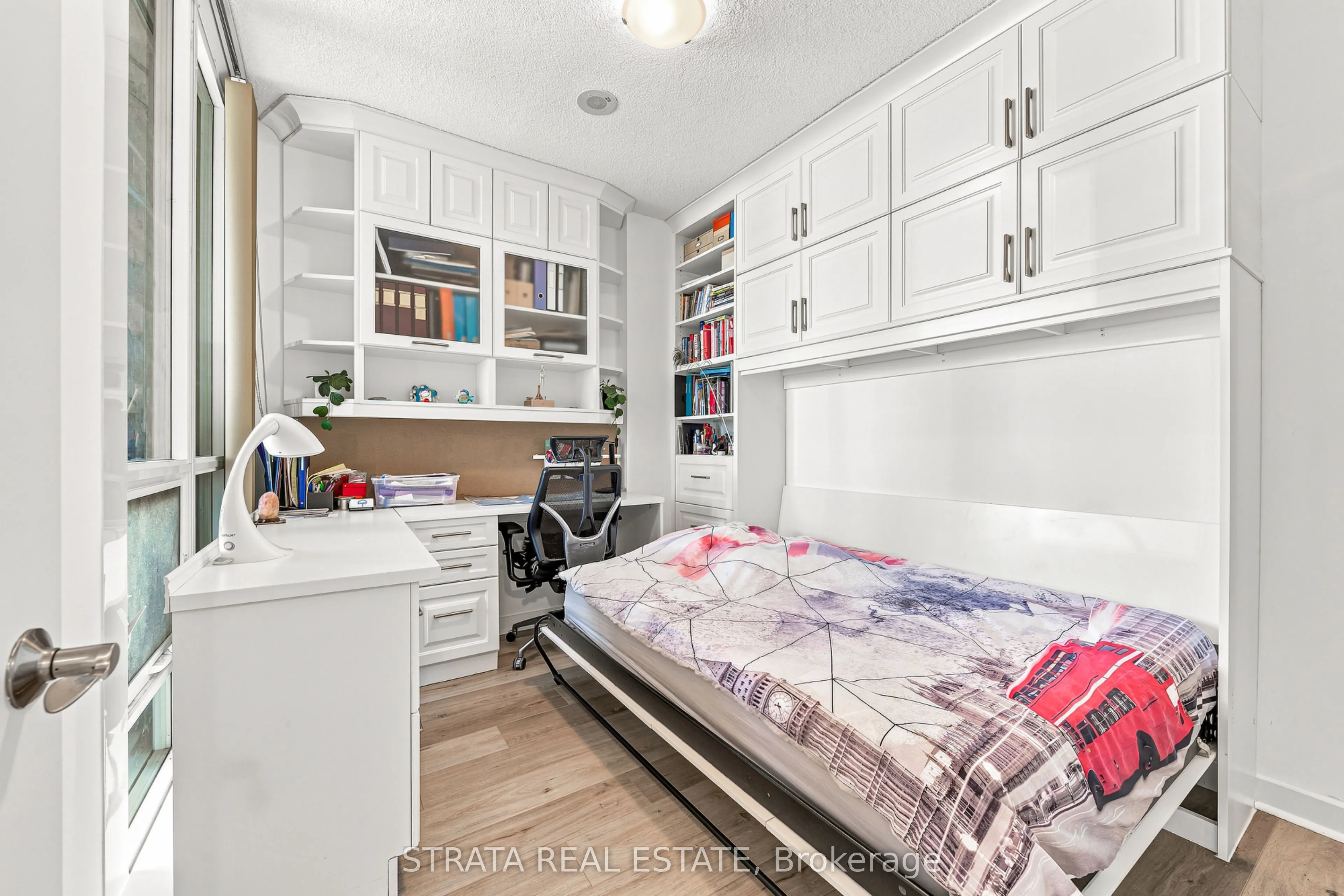 320 Richmond Street E #615