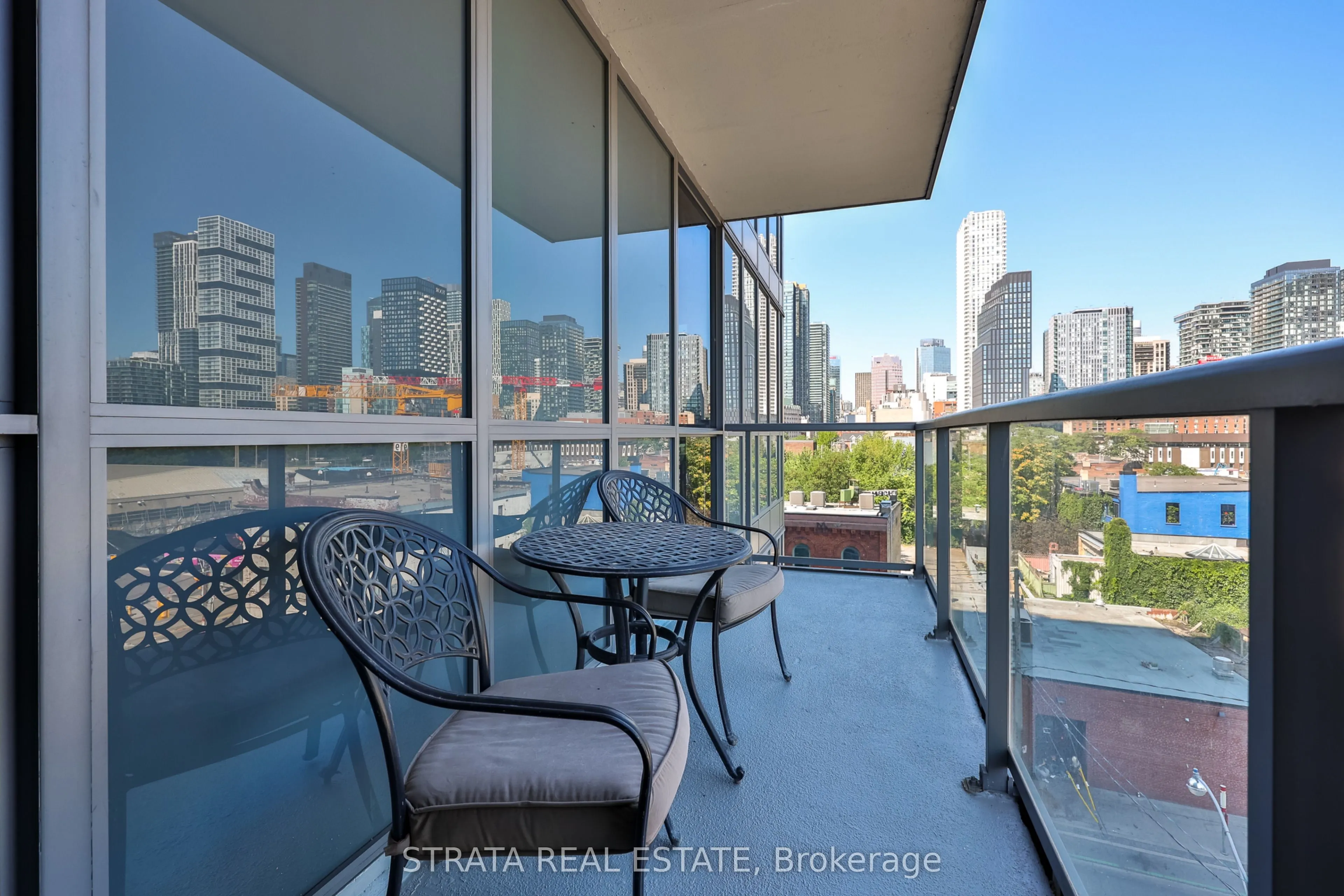 320 Richmond Street E #615