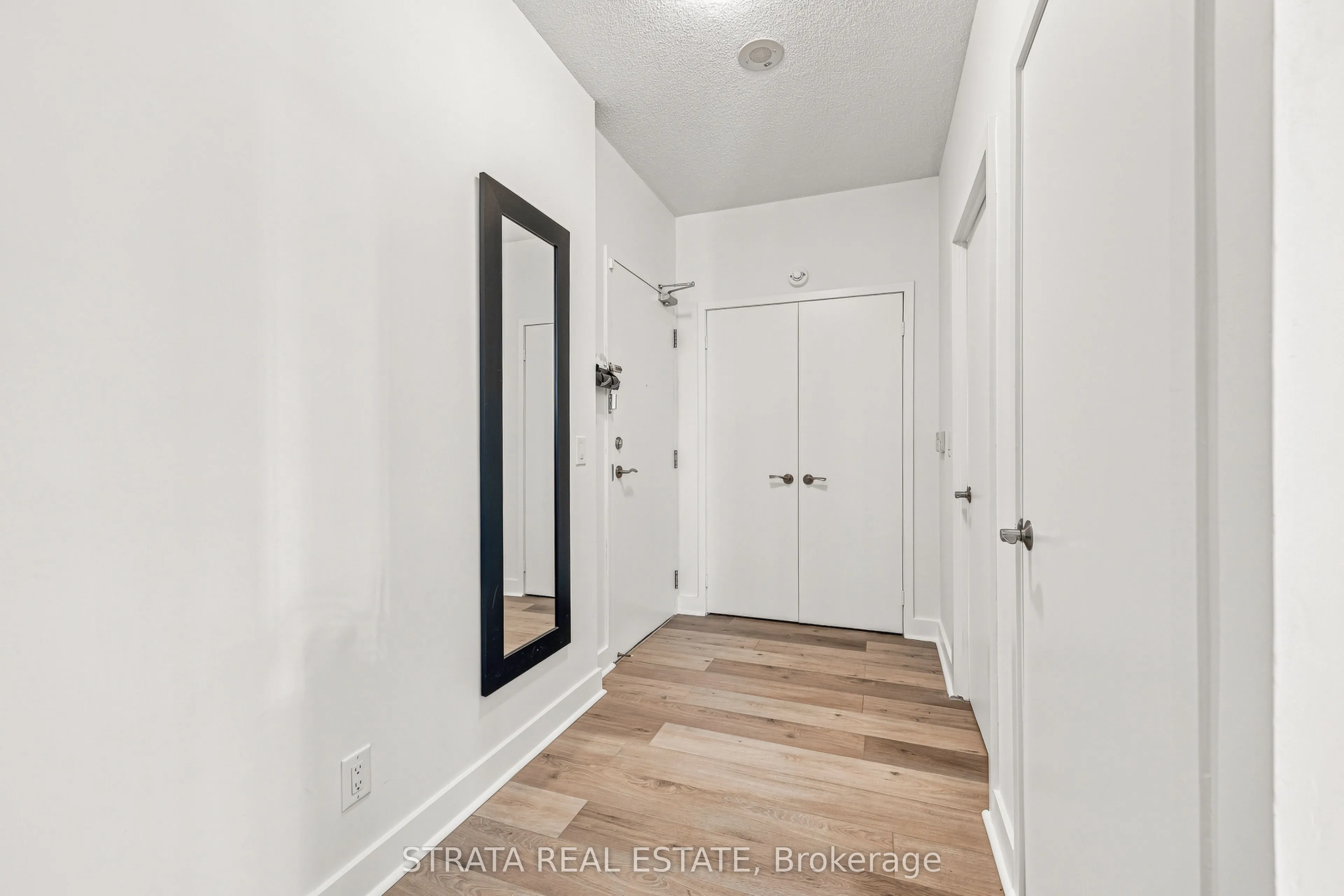 320 Richmond Street E #615