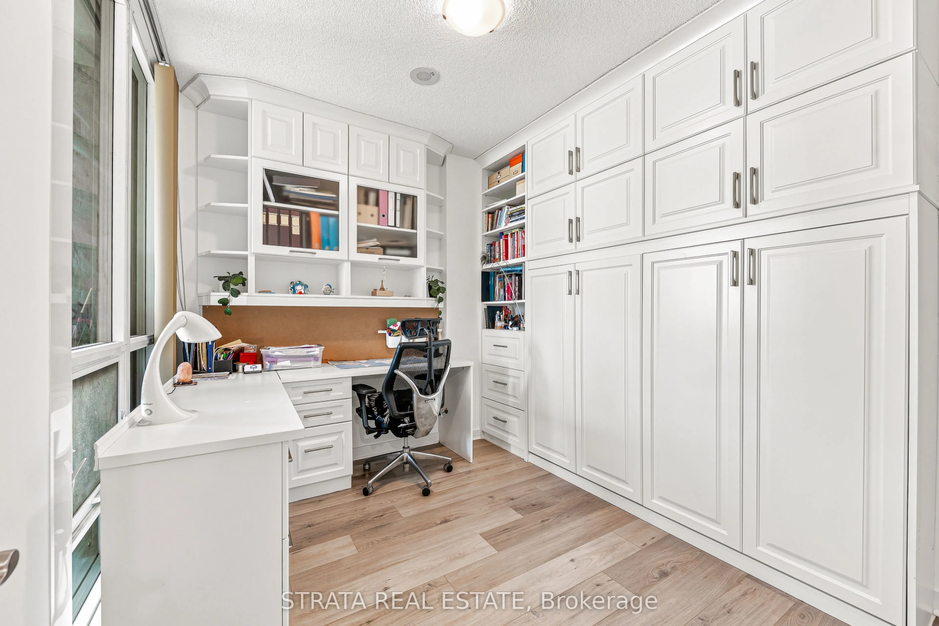 320 Richmond Street E #615