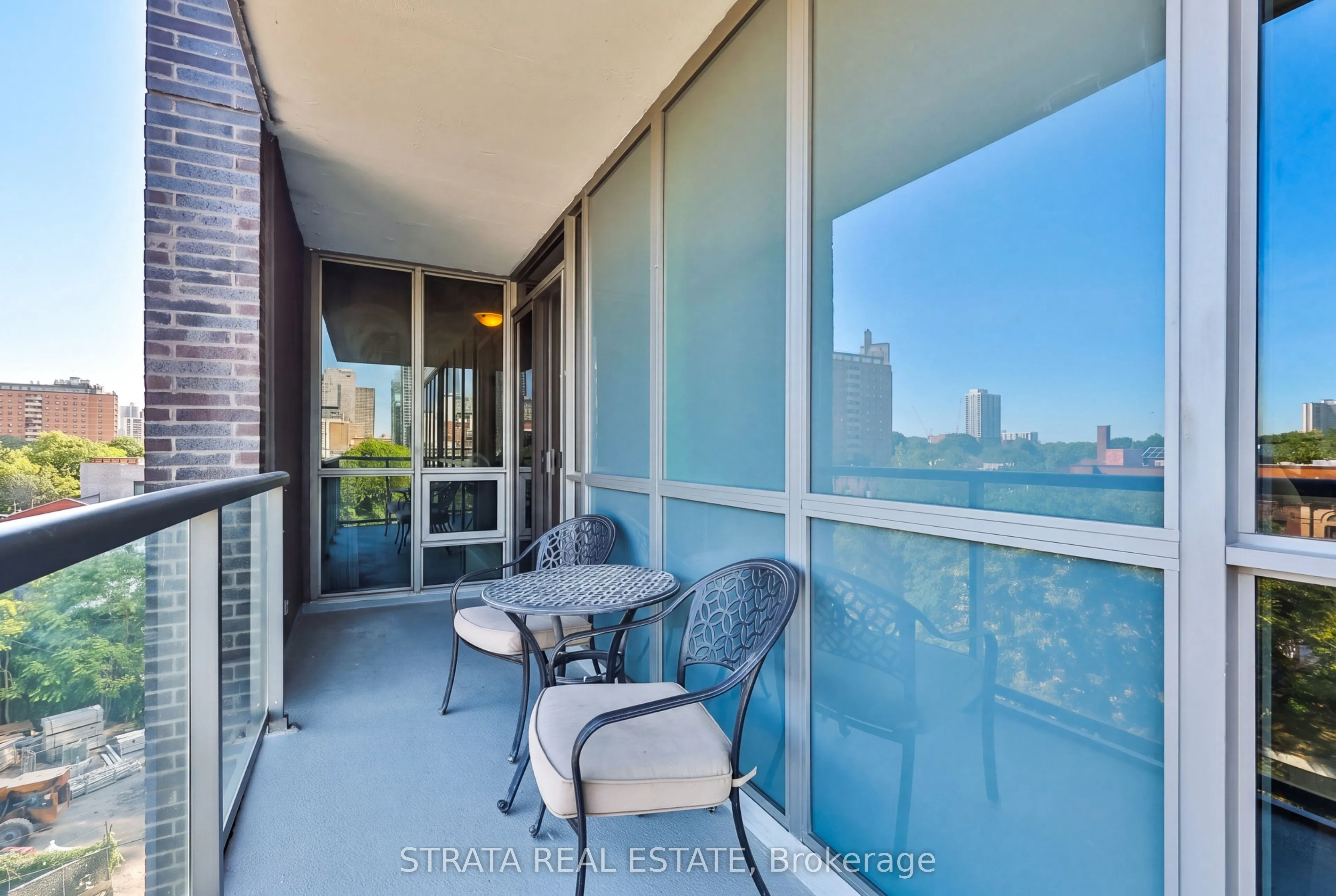 320 Richmond Street E #615