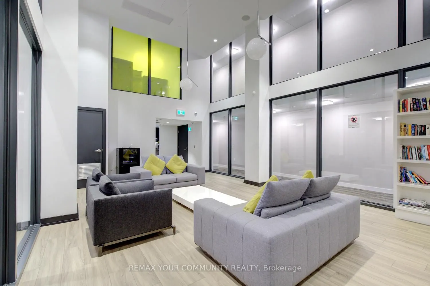 158 Front Street E #618