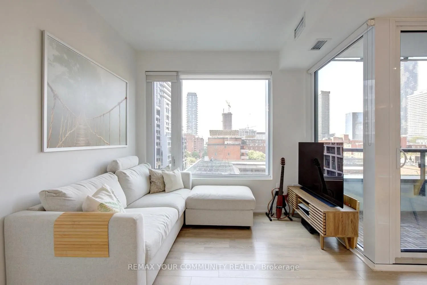158 Front Street E #618