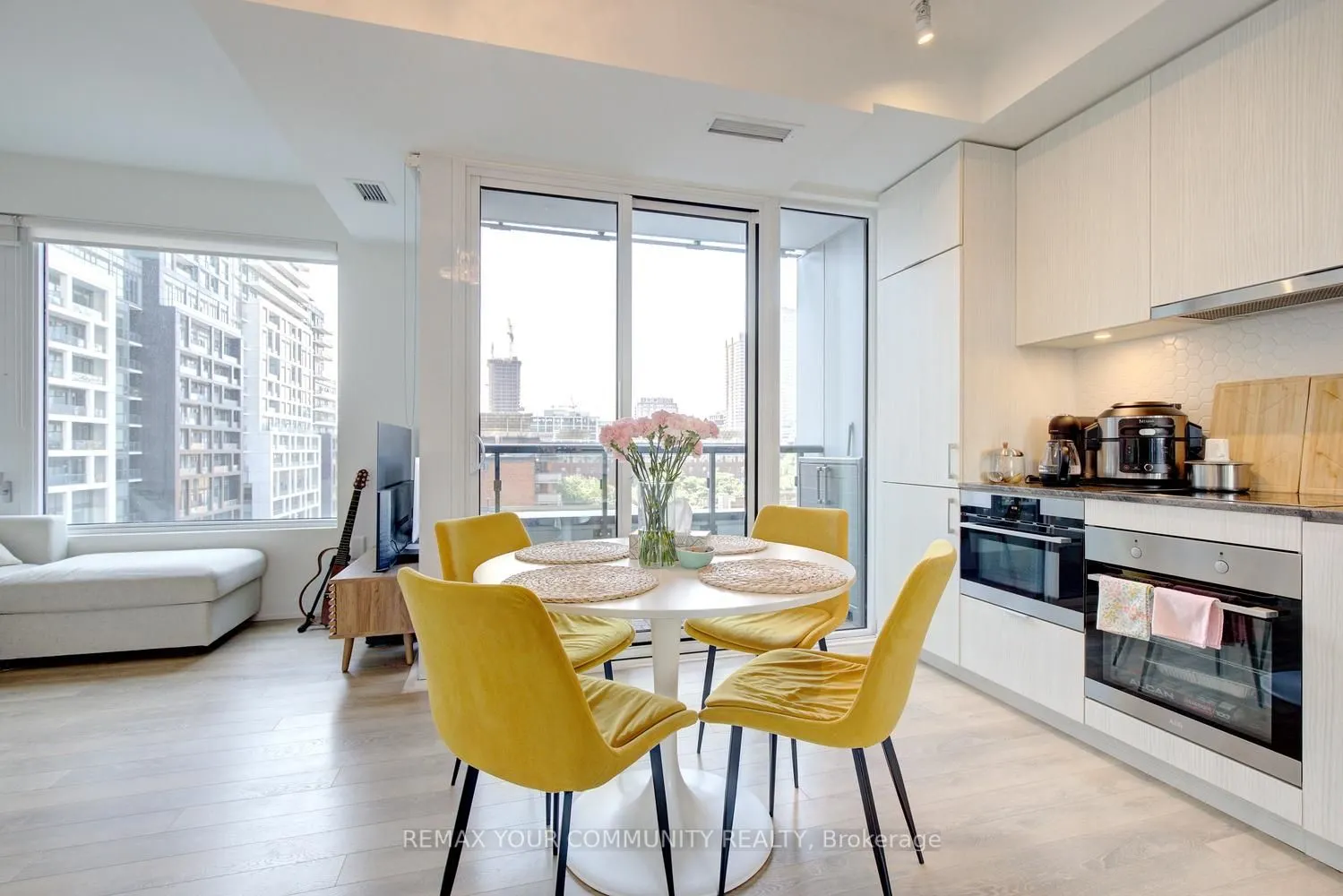158 Front Street E #618