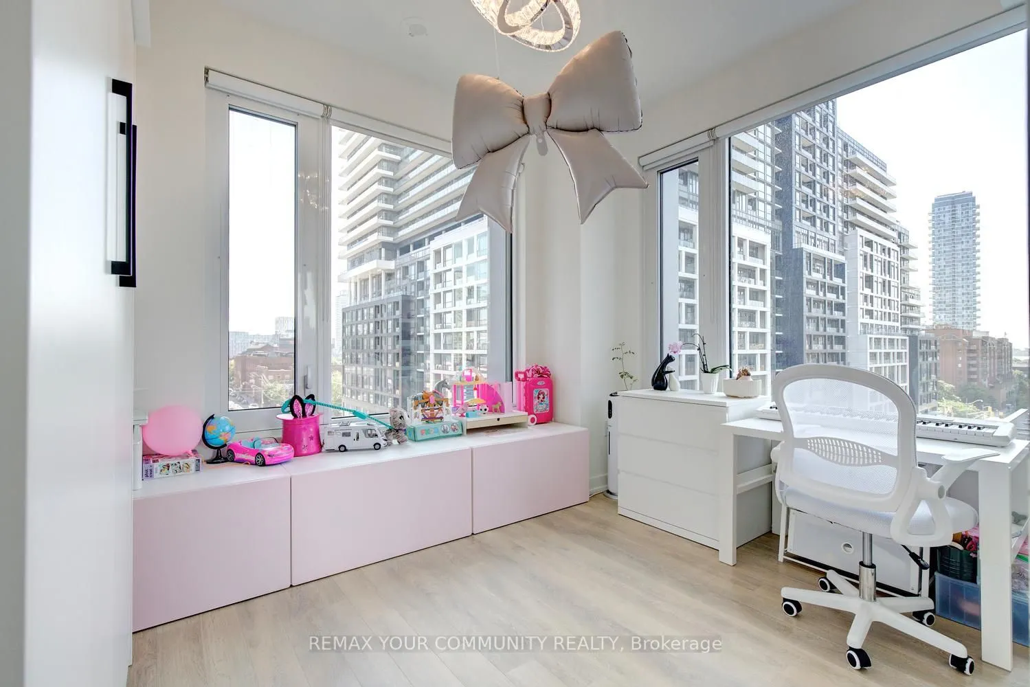 158 Front Street E #618