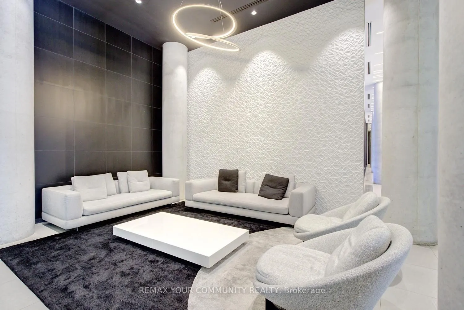 158 Front Street E #618