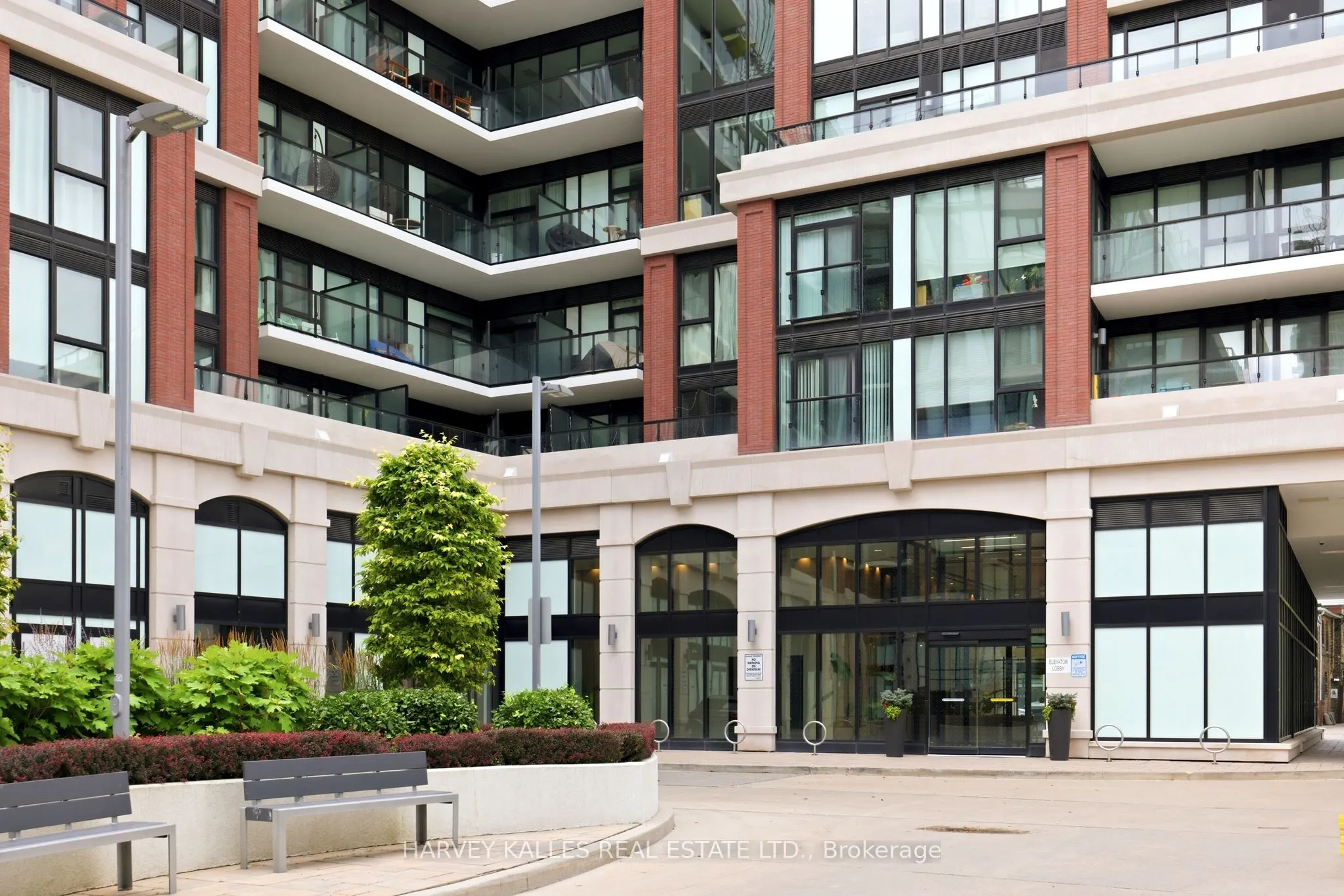 1 Belsize Drive #PH6