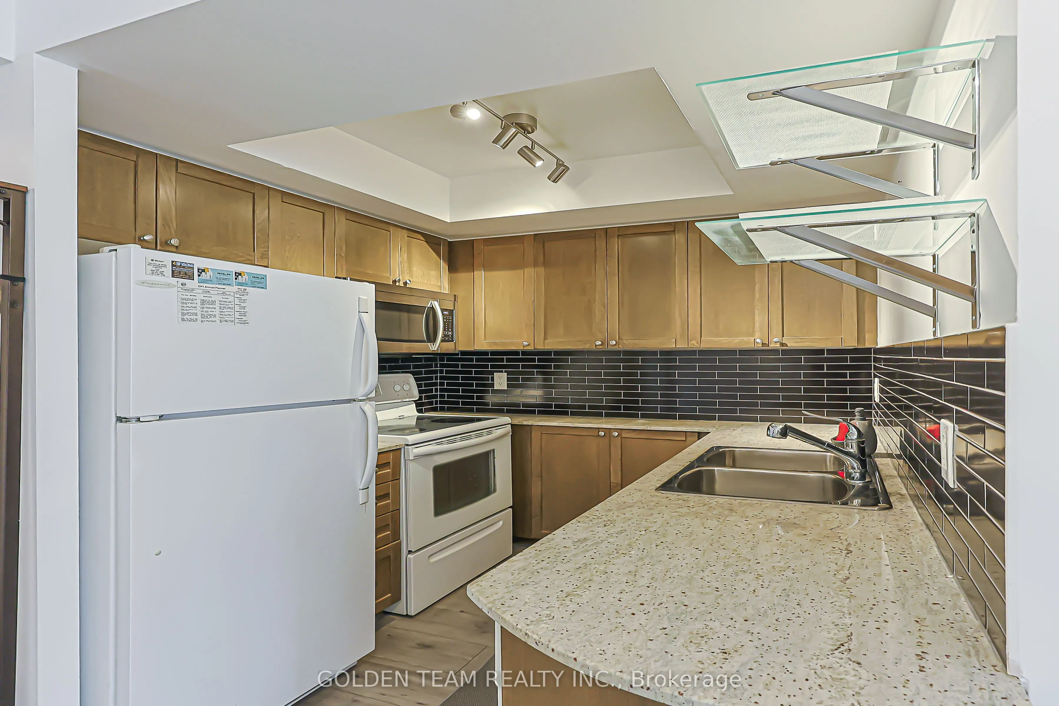 763 Bay Street #3006
