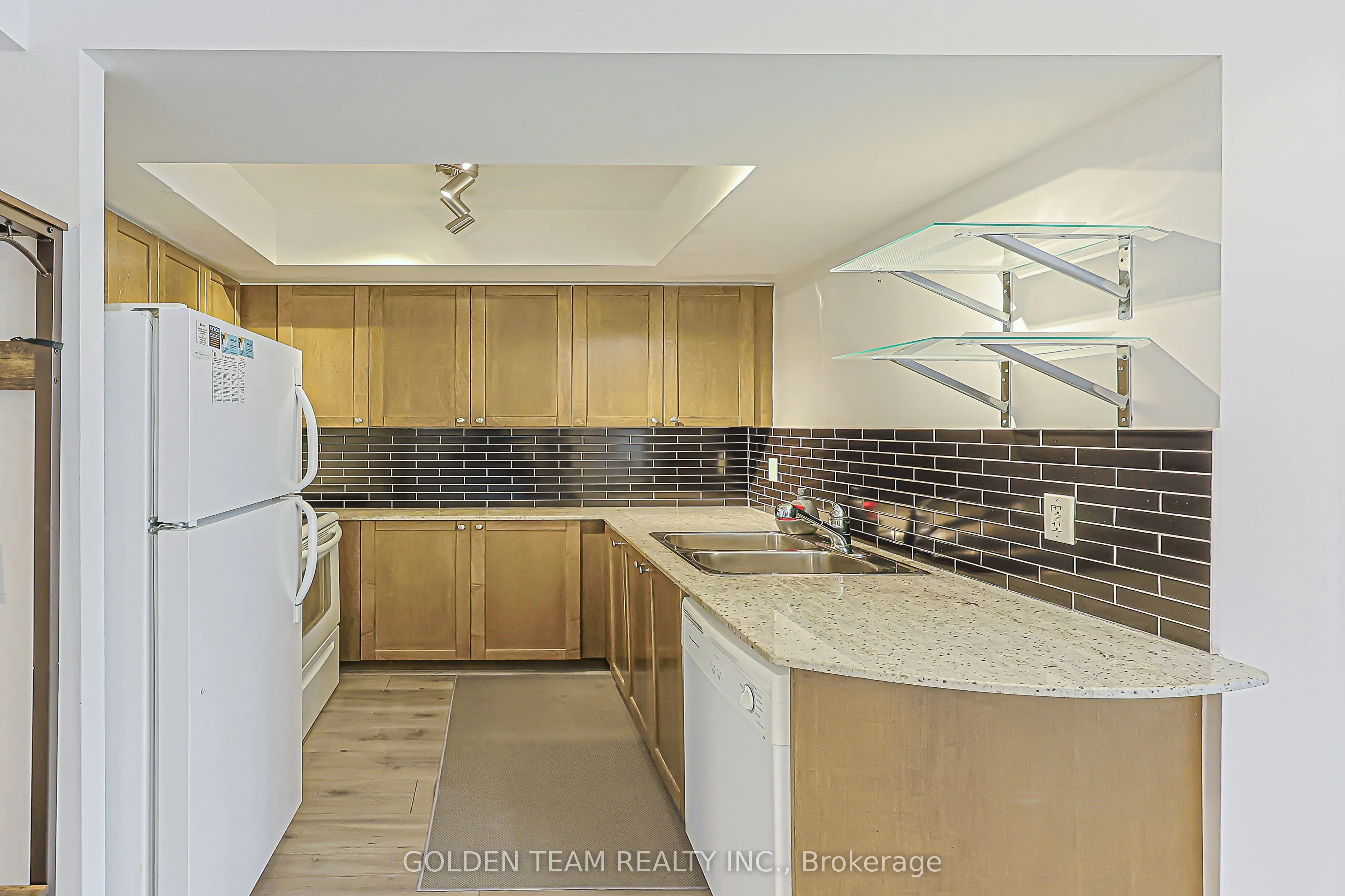 763 Bay Street #3006