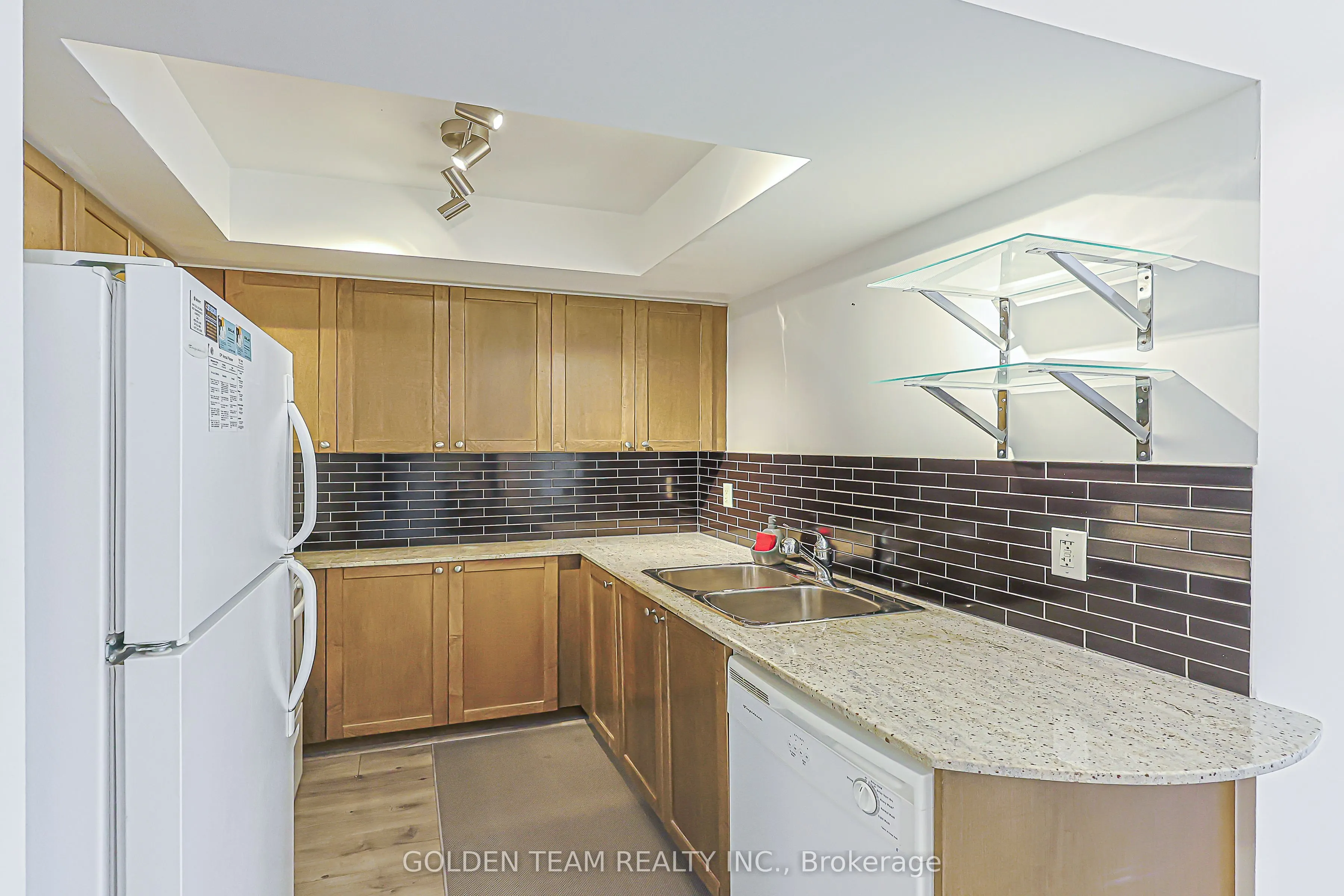 763 Bay Street #3006